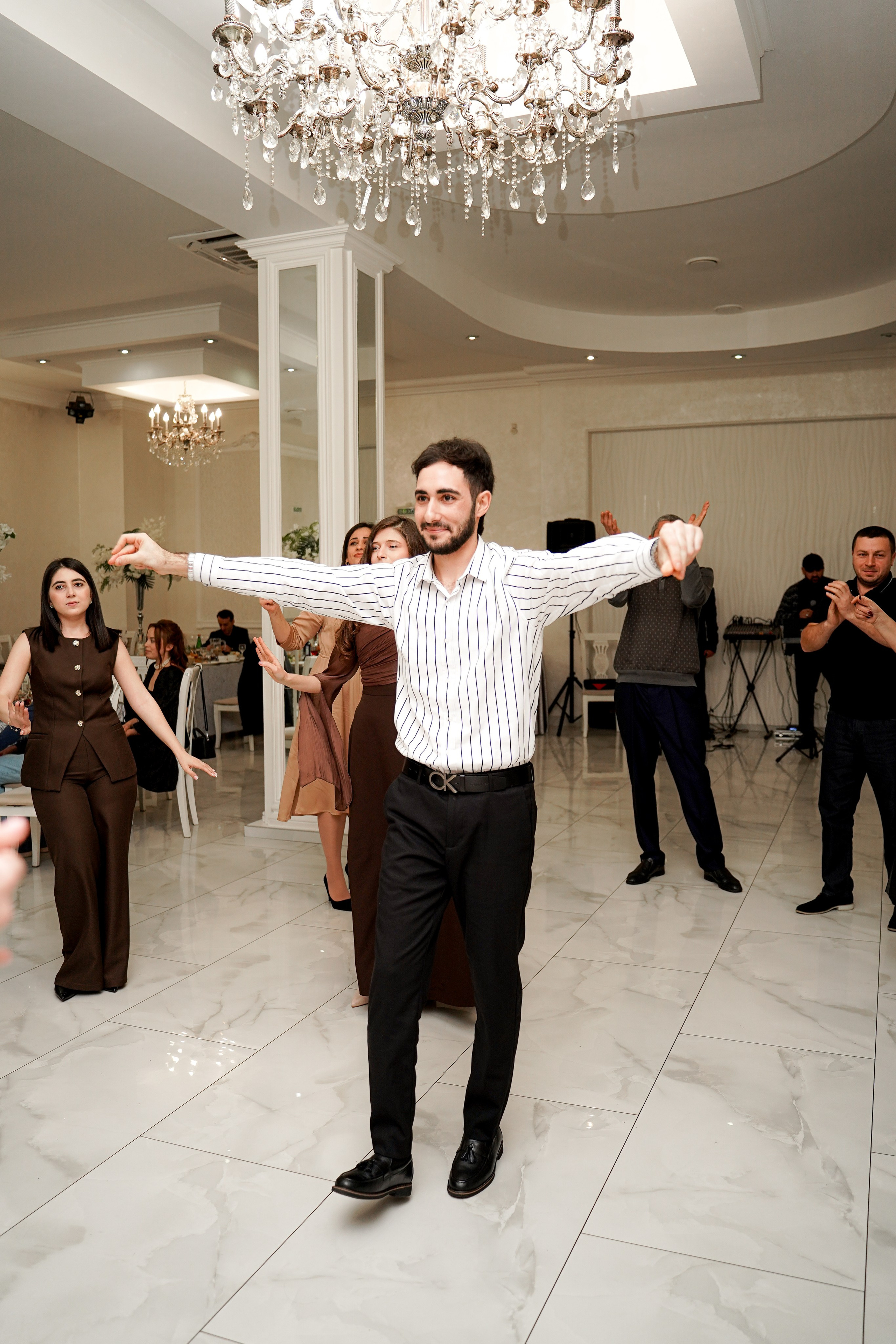 Сватовство. Свадебный фотограф в Ростове-на-Дону. Таинство Крещения и Венчания, семейные фотосессии. Алёна Чёботова