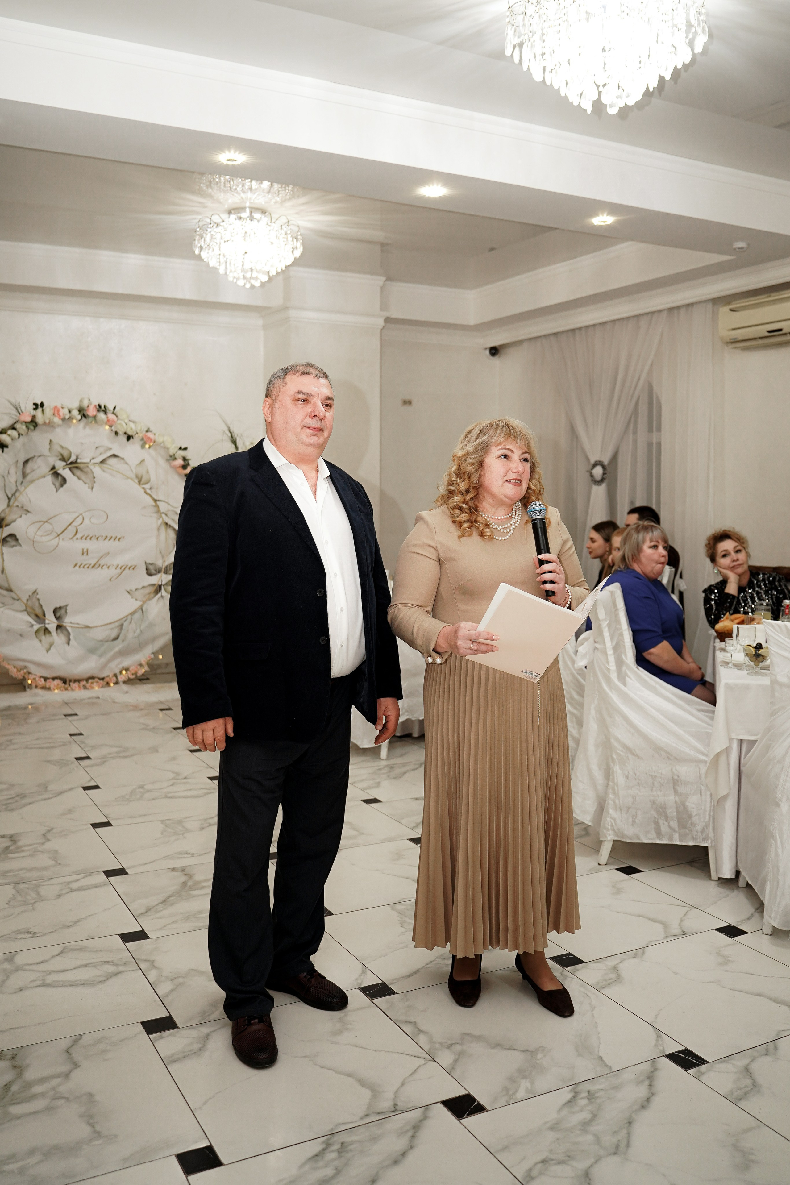 Свадебный банкет в ресторане «Верона». Свадебный фотограф в Ростове-на-Дону. Таинство Крещения и Венчания, семейные фотосессии. Алёна Чёботова