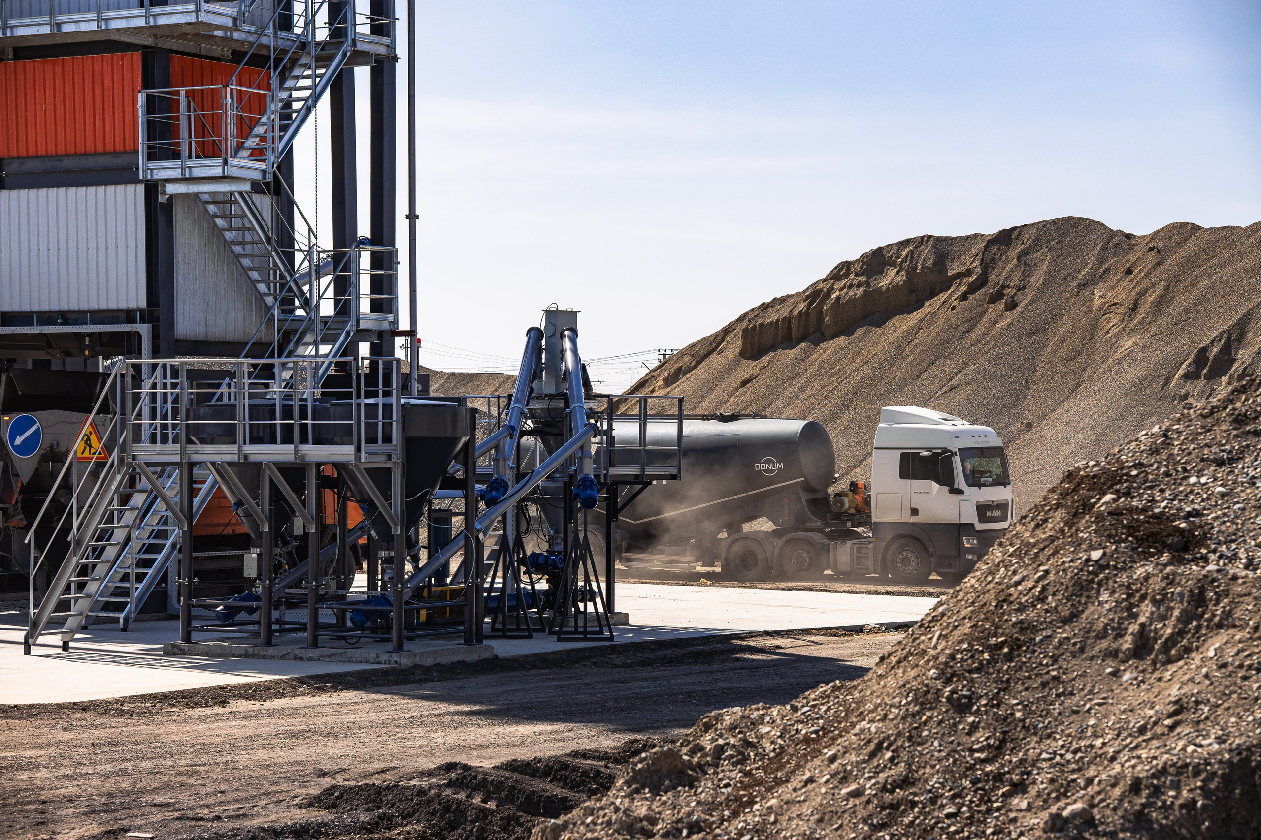 NFLG. Создаю контент для бизнеса- Андрей Корниенко и упаковываю компании и экспертов в Краснодаре