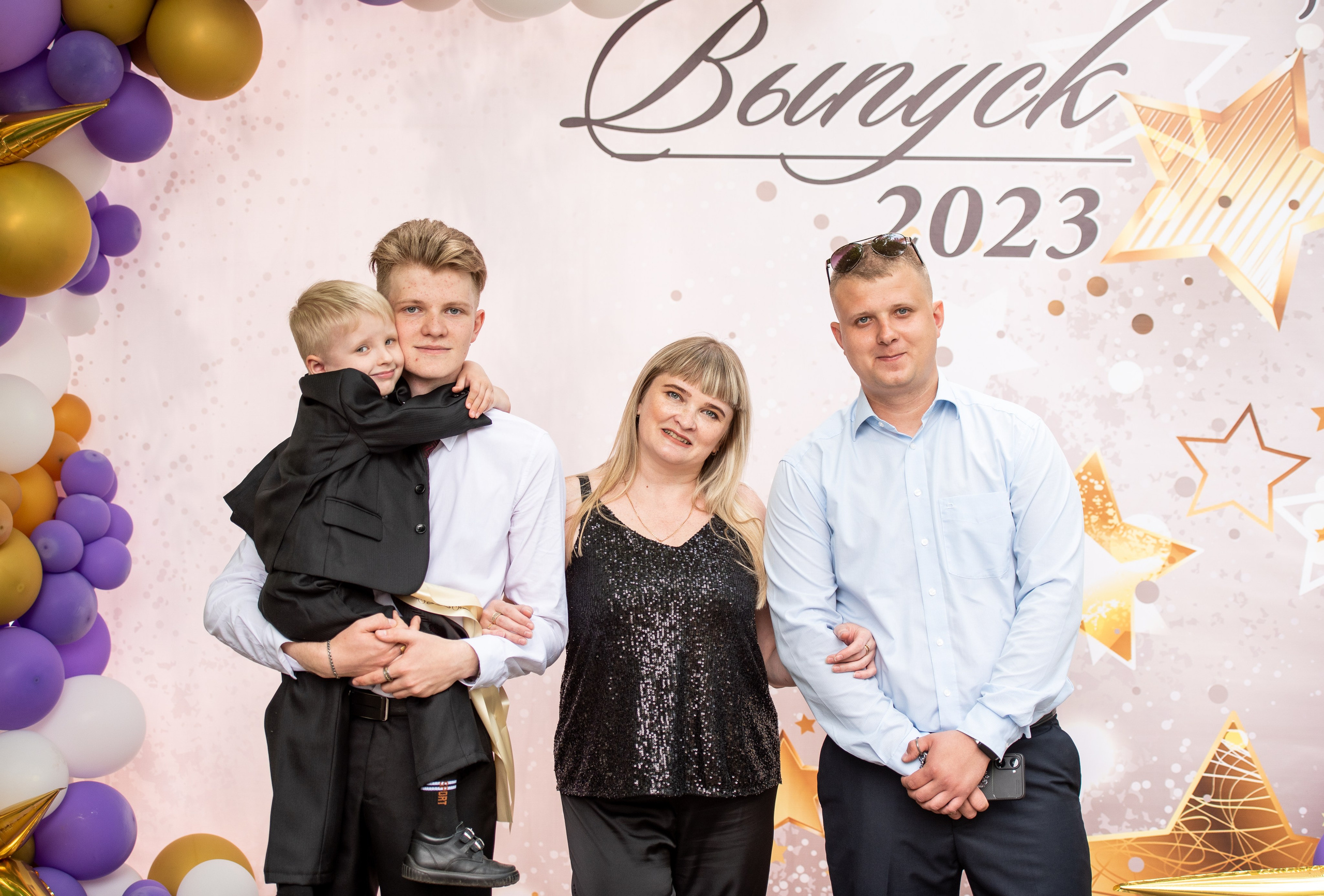 Выпускные школ. Свадебный и репортажный фотограф