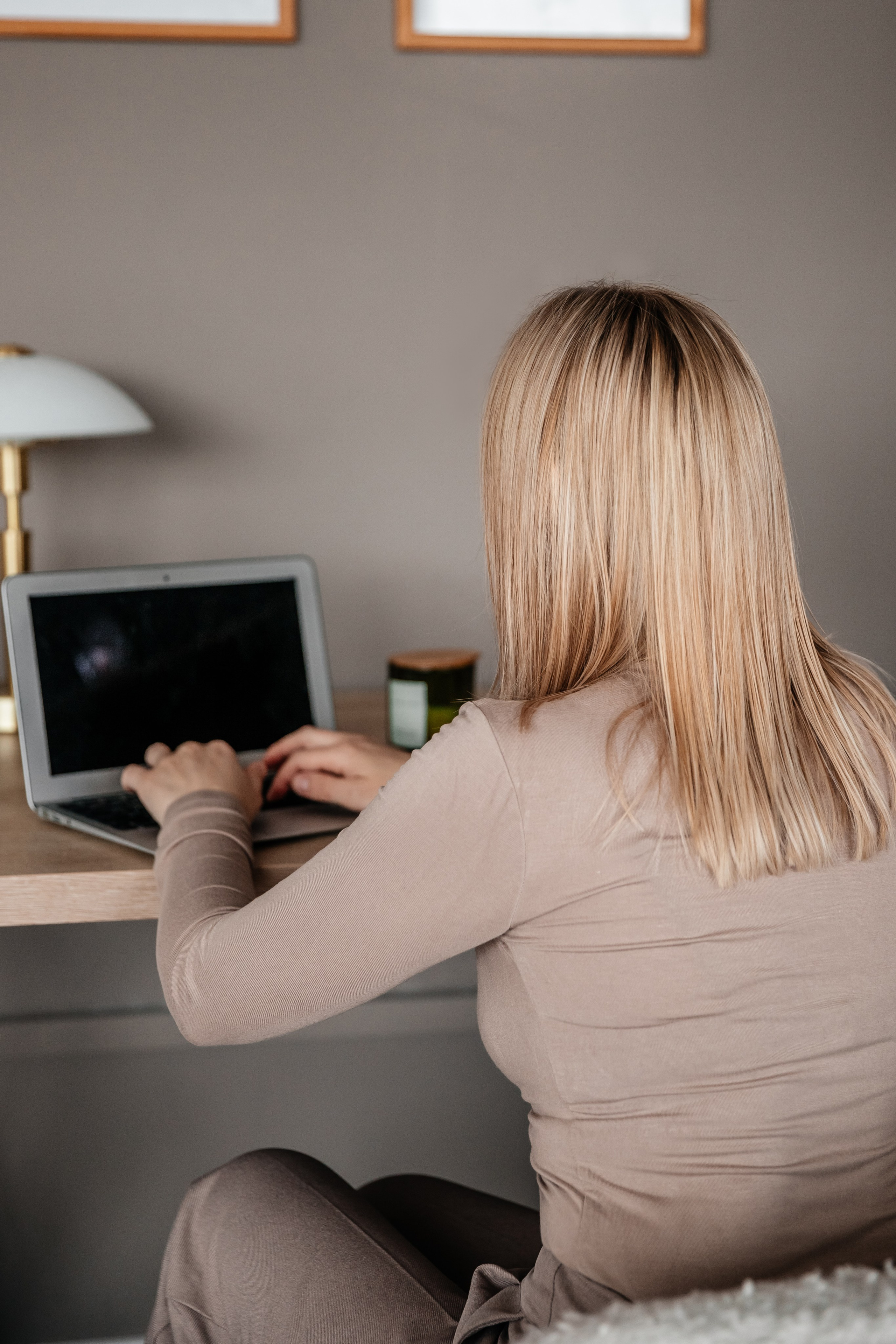 Света — контентная съемка таргетолога. Семейный и свадебный фотограф Минск, Барановичи Ольга Пахомова