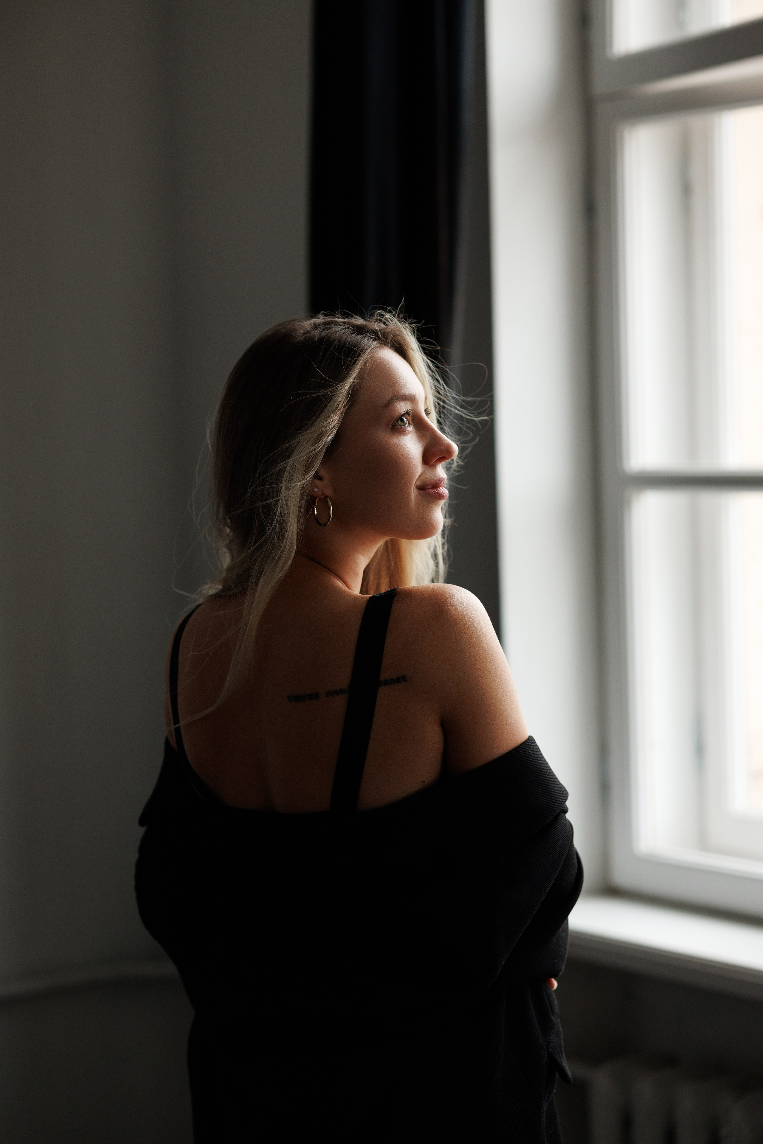 Женский портрет в студии. Фотограф Минск