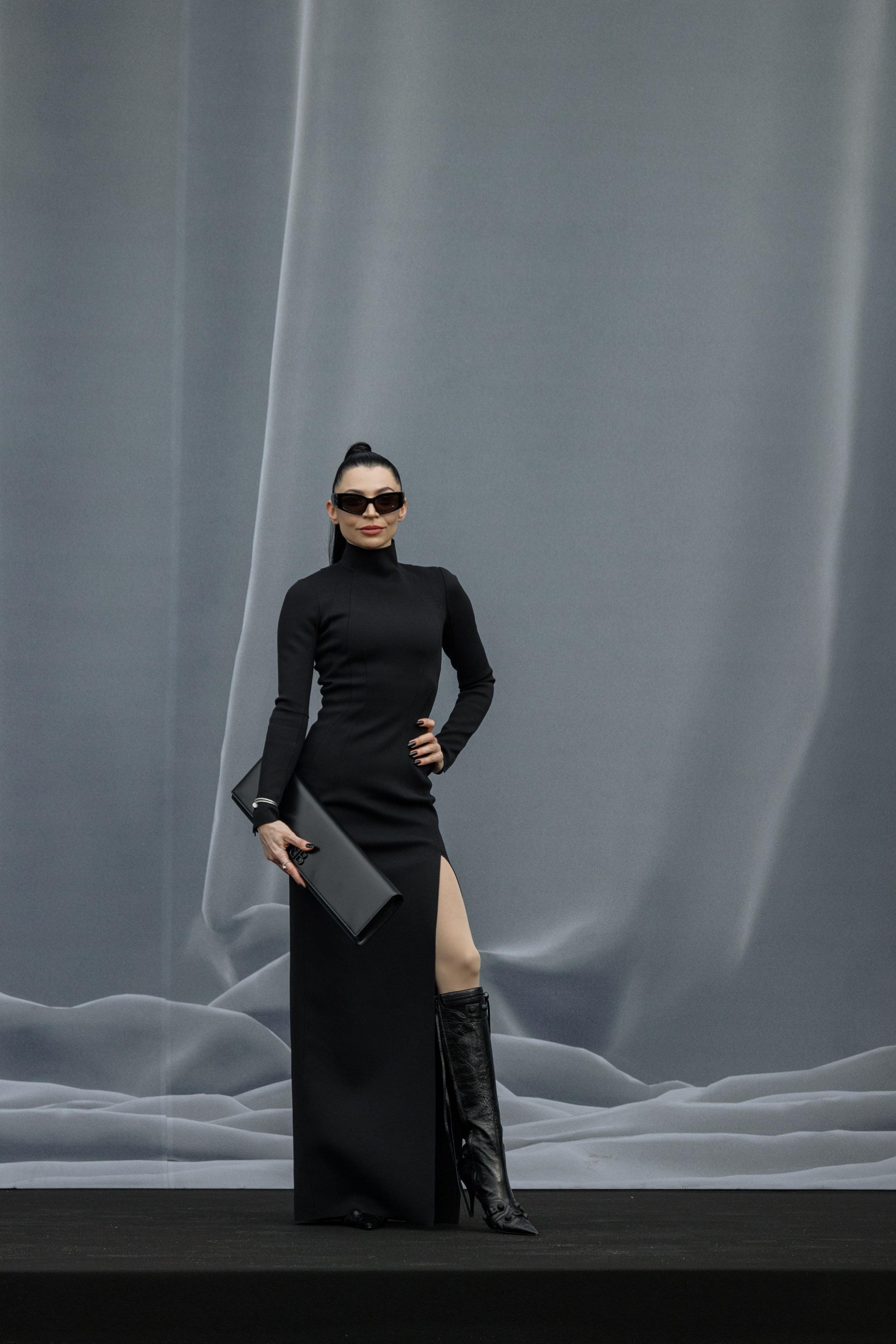 BALENCIAGA PFW WOMENSWEAR FALL-WINTER 24/25. Photographer in Milan Ivan Goncharov