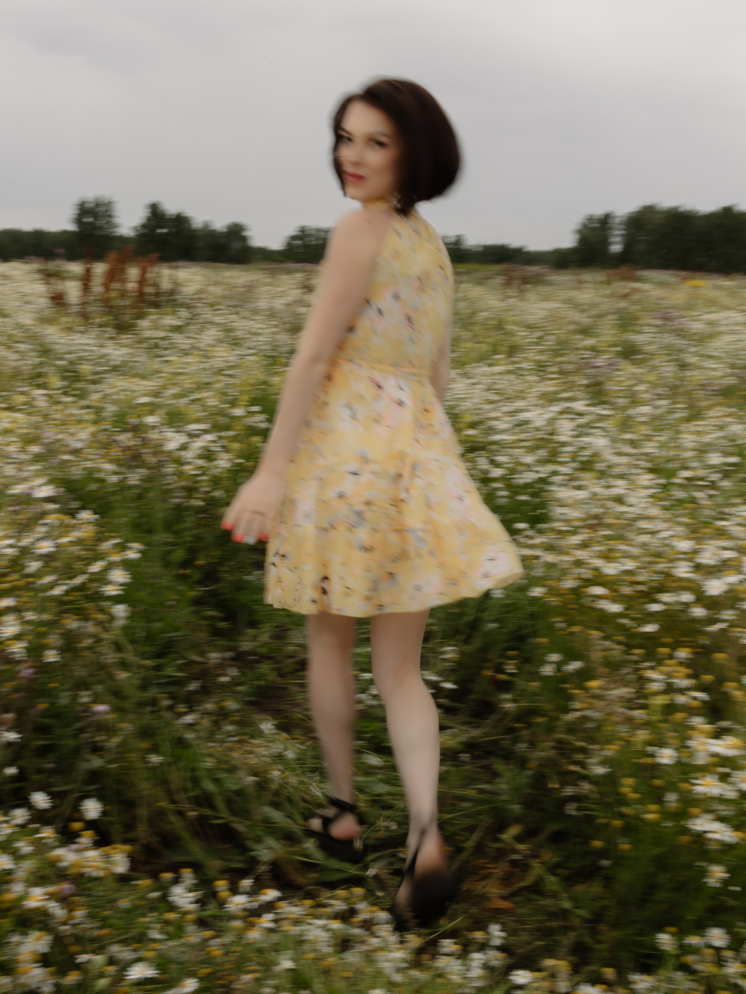 Фотосессия в ромашках Челябинск. СВАДЕБНЫЙ ФОТОГРАФ ЧЕЛЯБИНСК