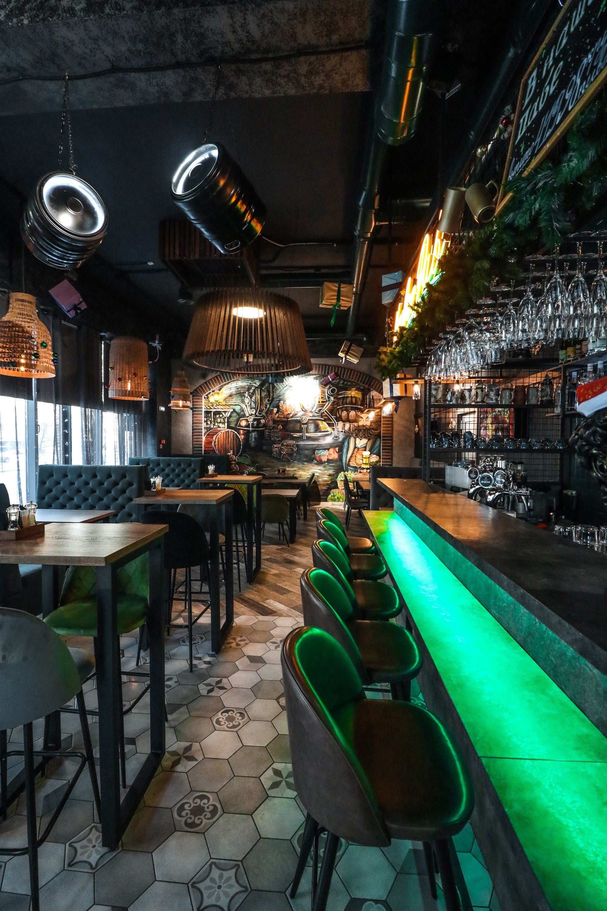 «Крафтер» паб, г. Барнаул. Контент фотограф Дмитрий Борисов