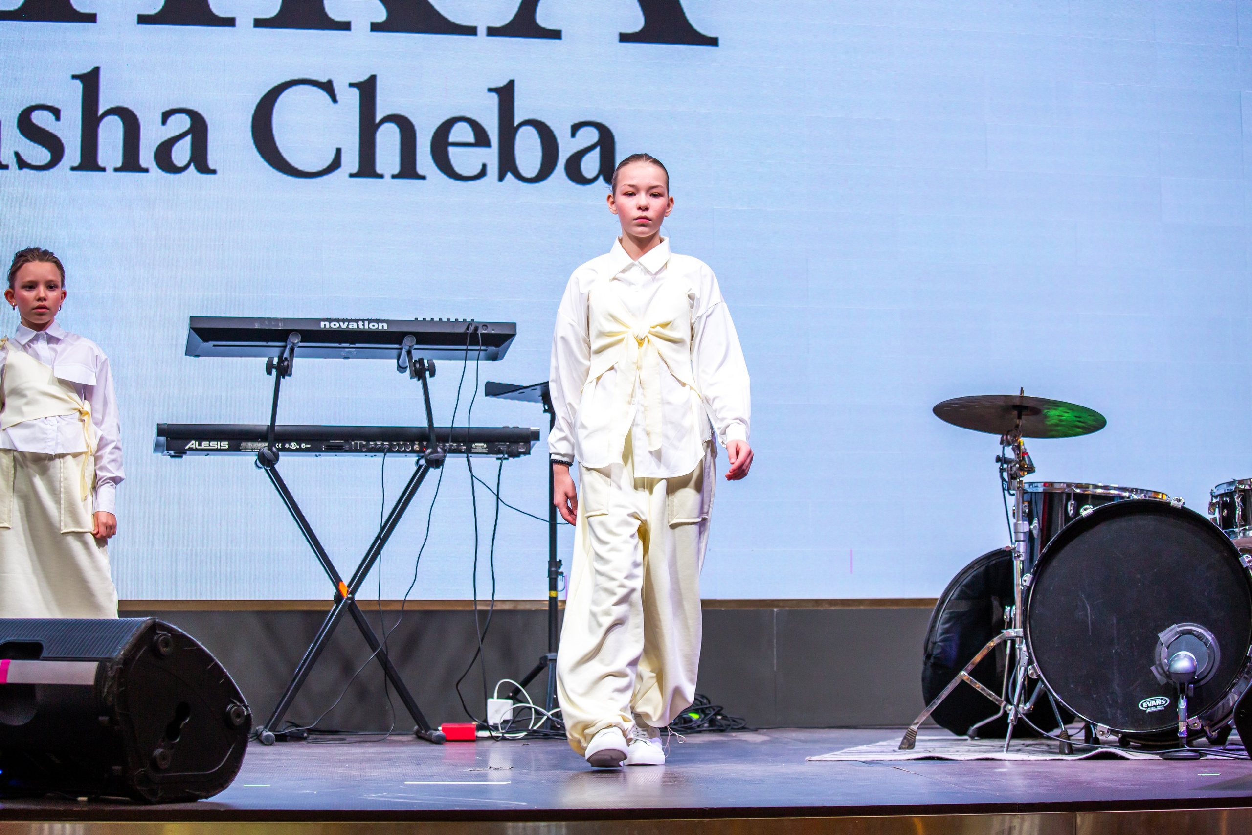 Показ-концерт детского модельного агентства SAYMYNAME. Репортажный, семейный, свадебный, портретный фотограф