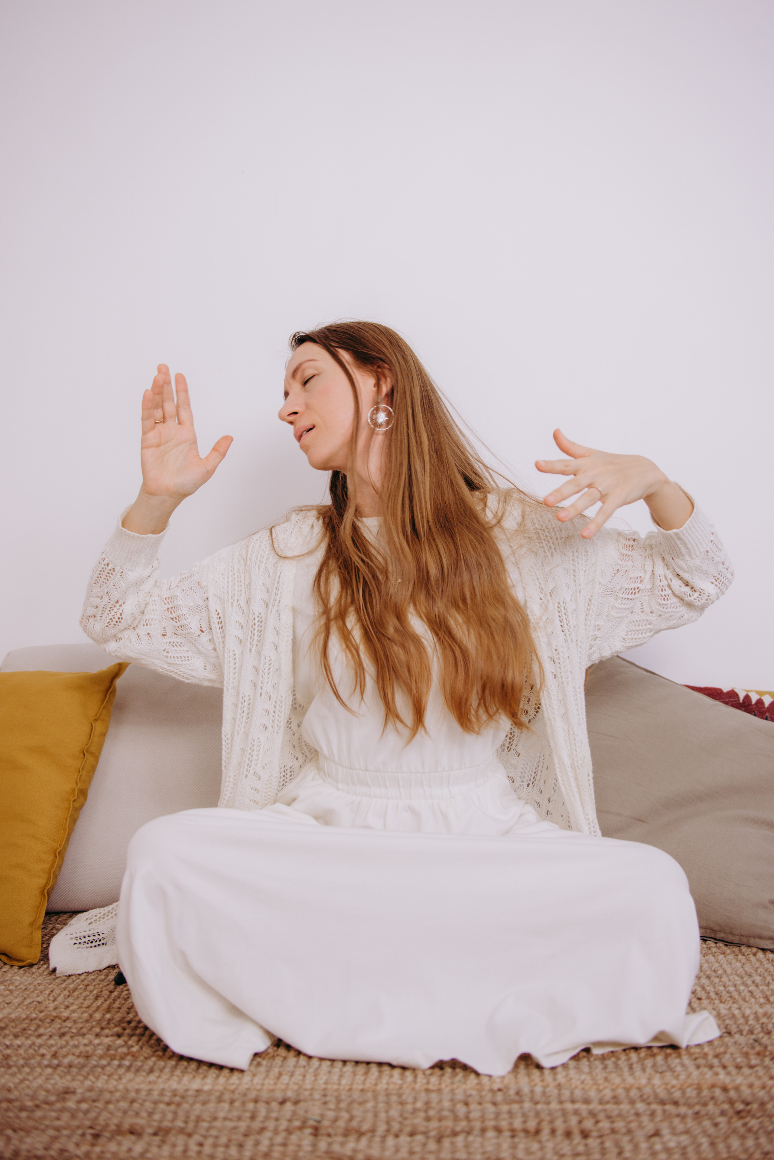 Контент фотосъемка Оли. Студия. Портретный и репортажный фотограф в Сочи Рамодина Юлия