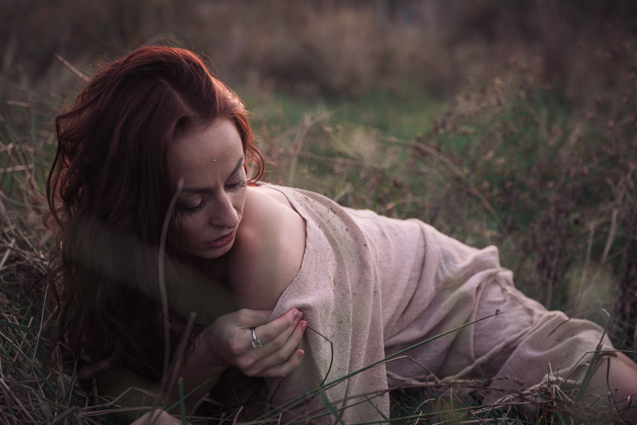 Аня. Фотосессия на холмах. Портретный и репортажный фотограф в Сочи Рамодина Юлия