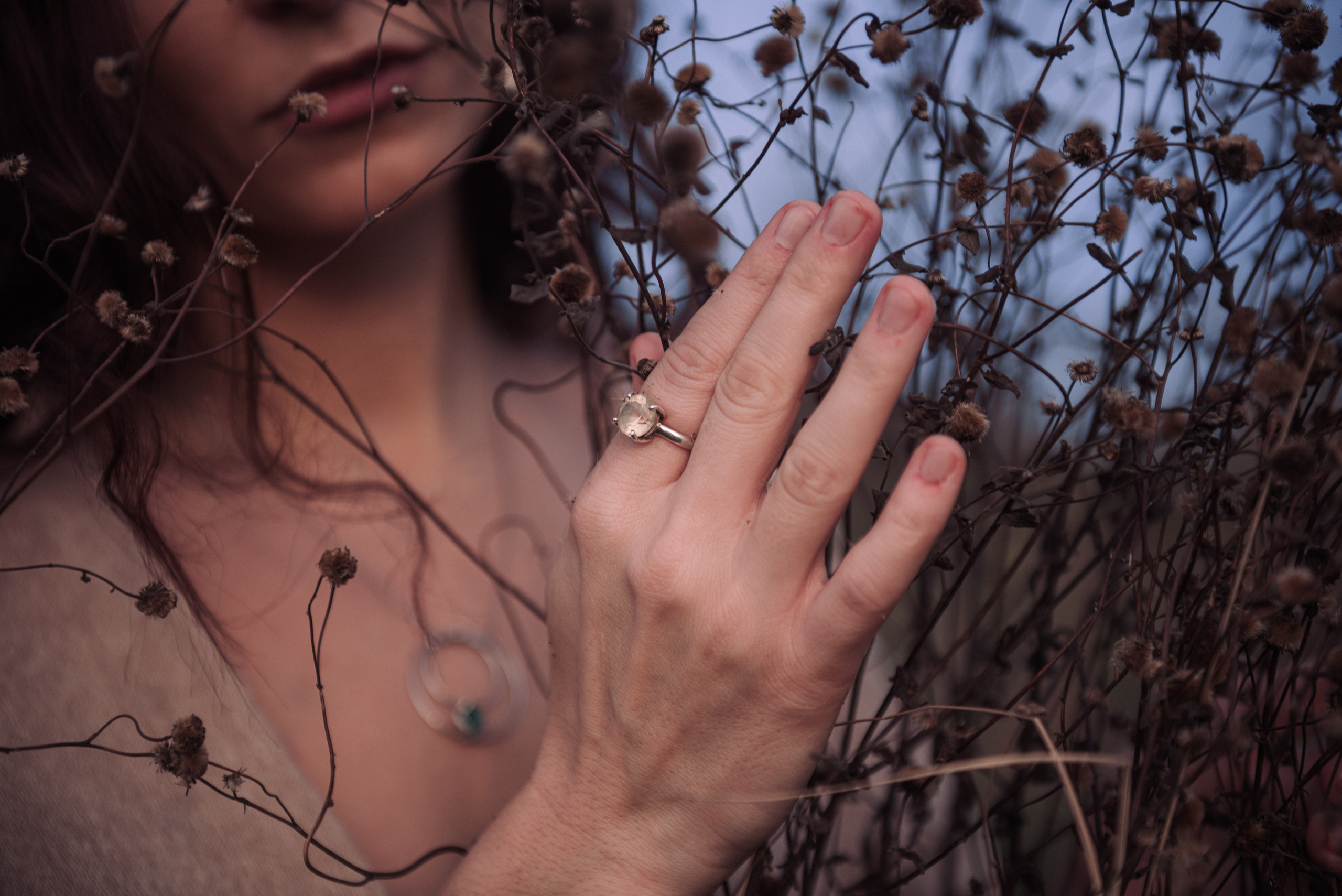 Аня. Фотосессия на холмах. Портретный и репортажный фотограф в Сочи Рамодина Юлия