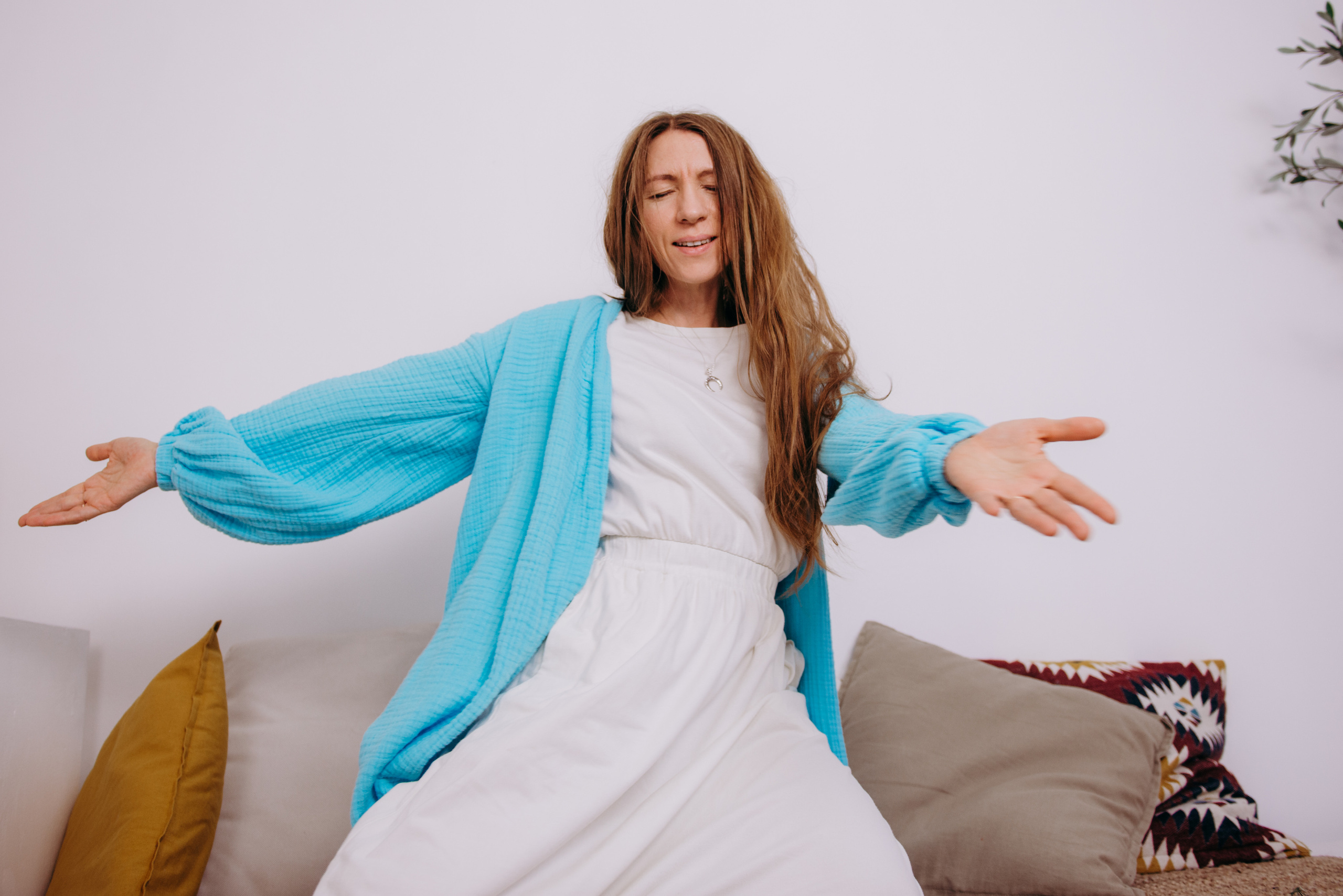 Контент фотосъемка Оли. Студия. Портретный и репортажный фотограф в Сочи Рамодина Юлия