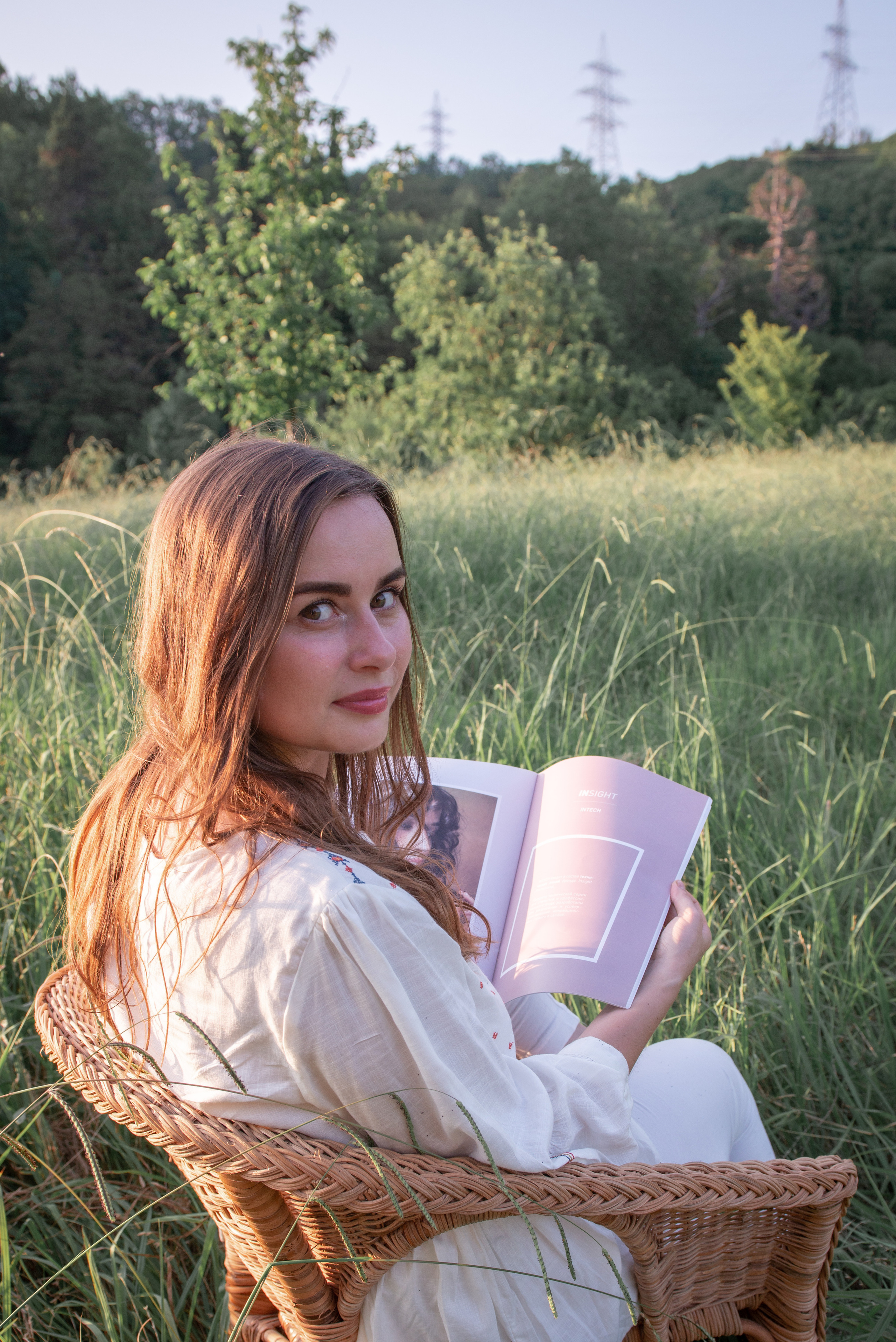 Фотосессия для блога Наташи. На поляне. Портретный и репортажный фотограф в Сочи Рамодина Юлия