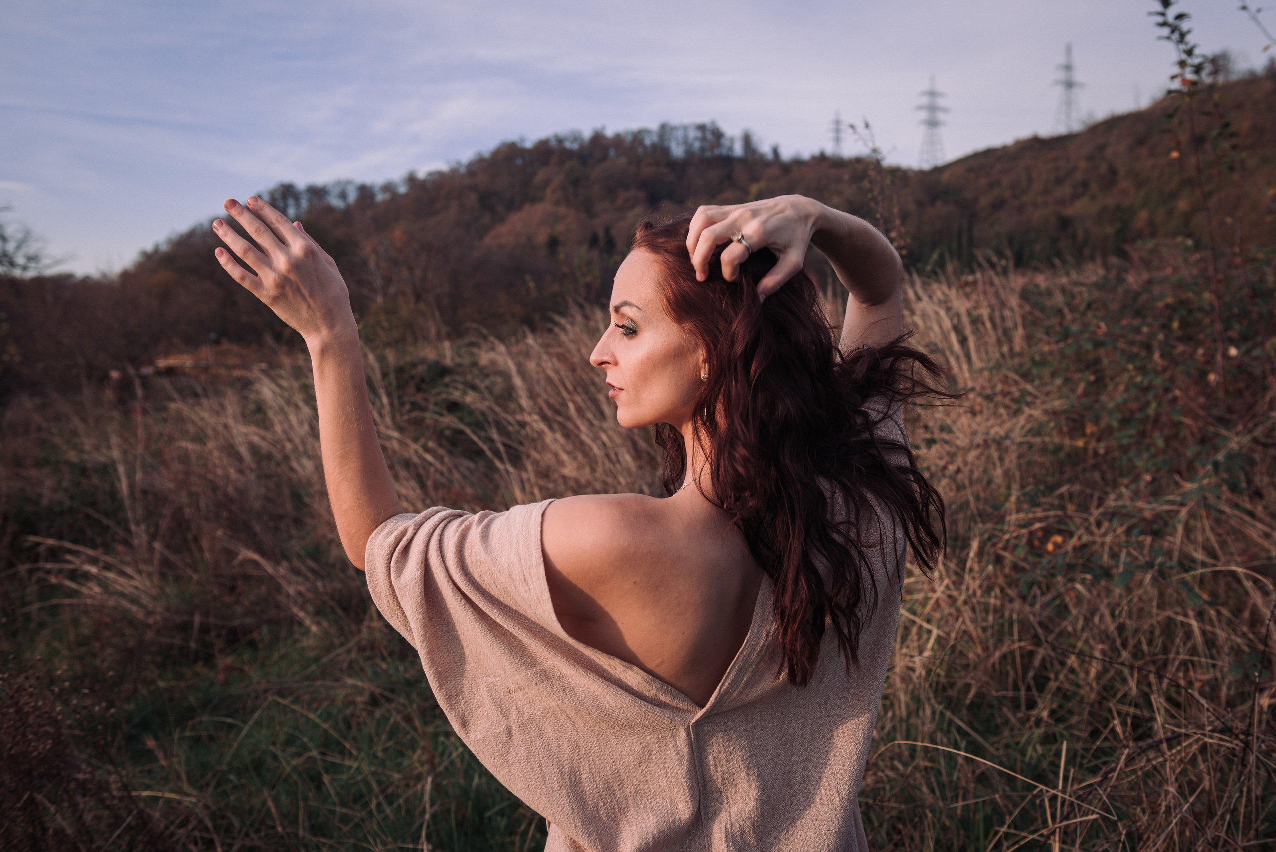 Аня. Фотосессия на холмах. Портретный и репортажный фотограф в Сочи Рамодина Юлия