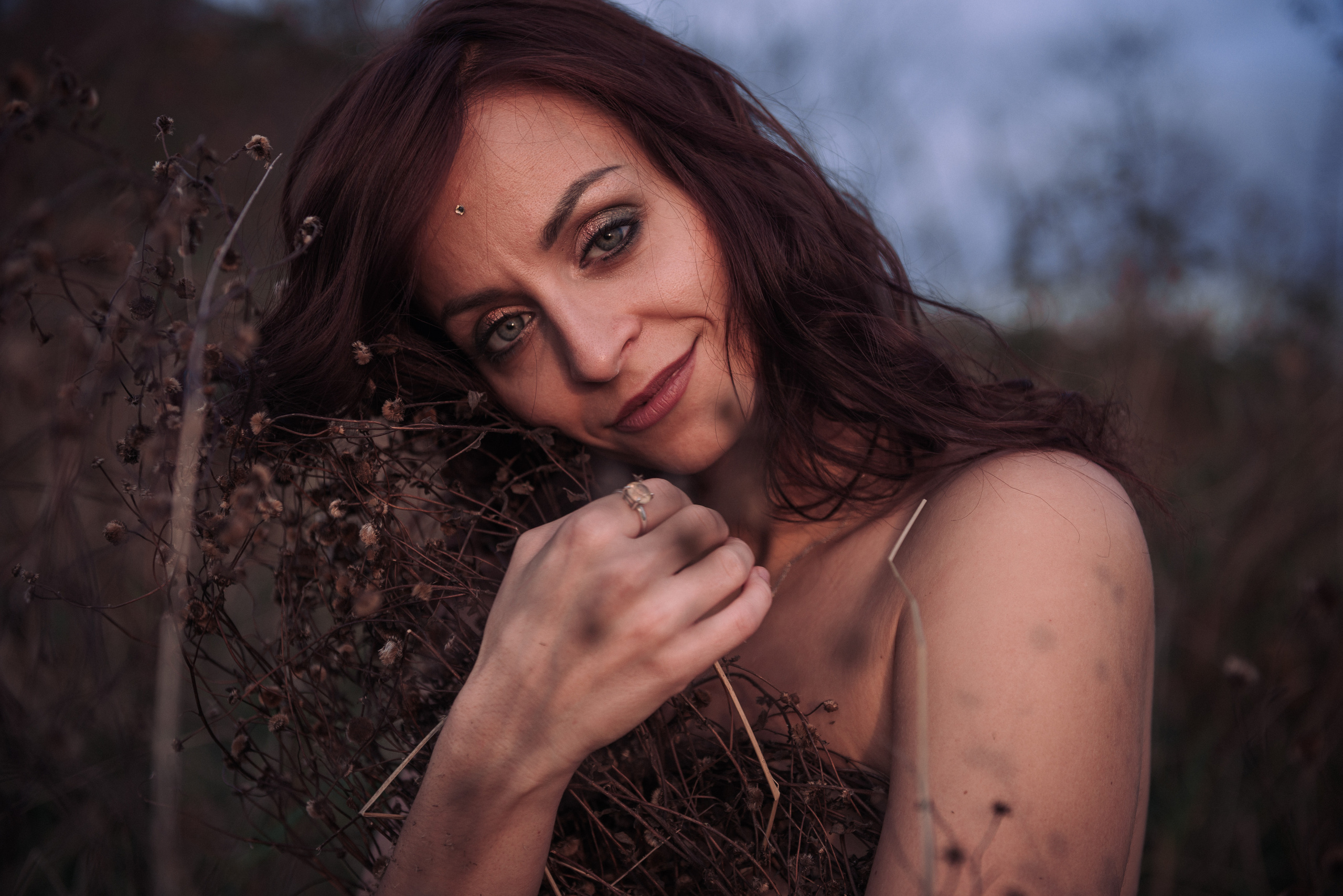 Аня. Фотосессия на холмах. Портретный и репортажный фотограф в Сочи Рамодина Юлия