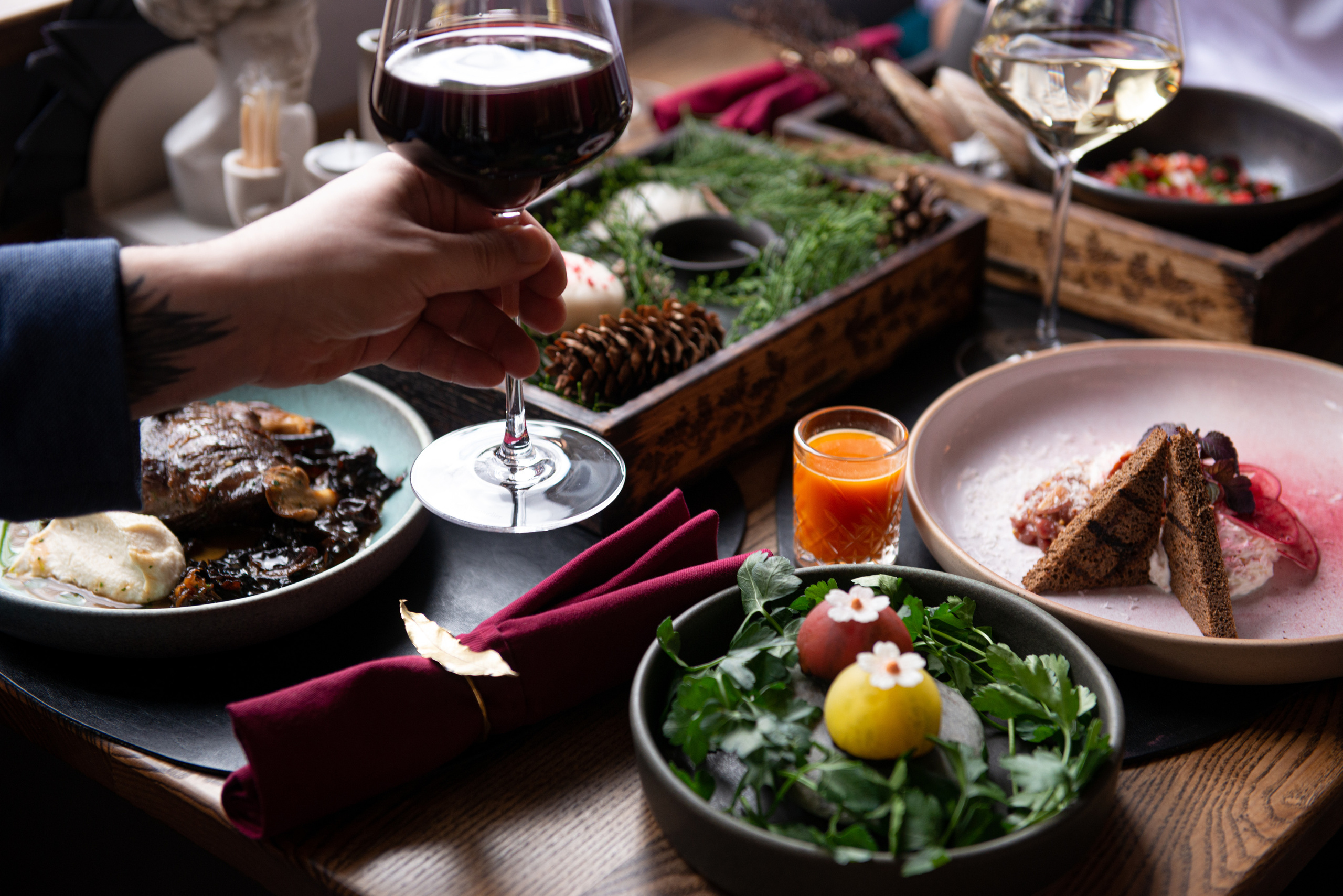 Фотосъемка ресторана «Цаца». Портретный и репортажный фотограф в Сочи Рамодина Юлия