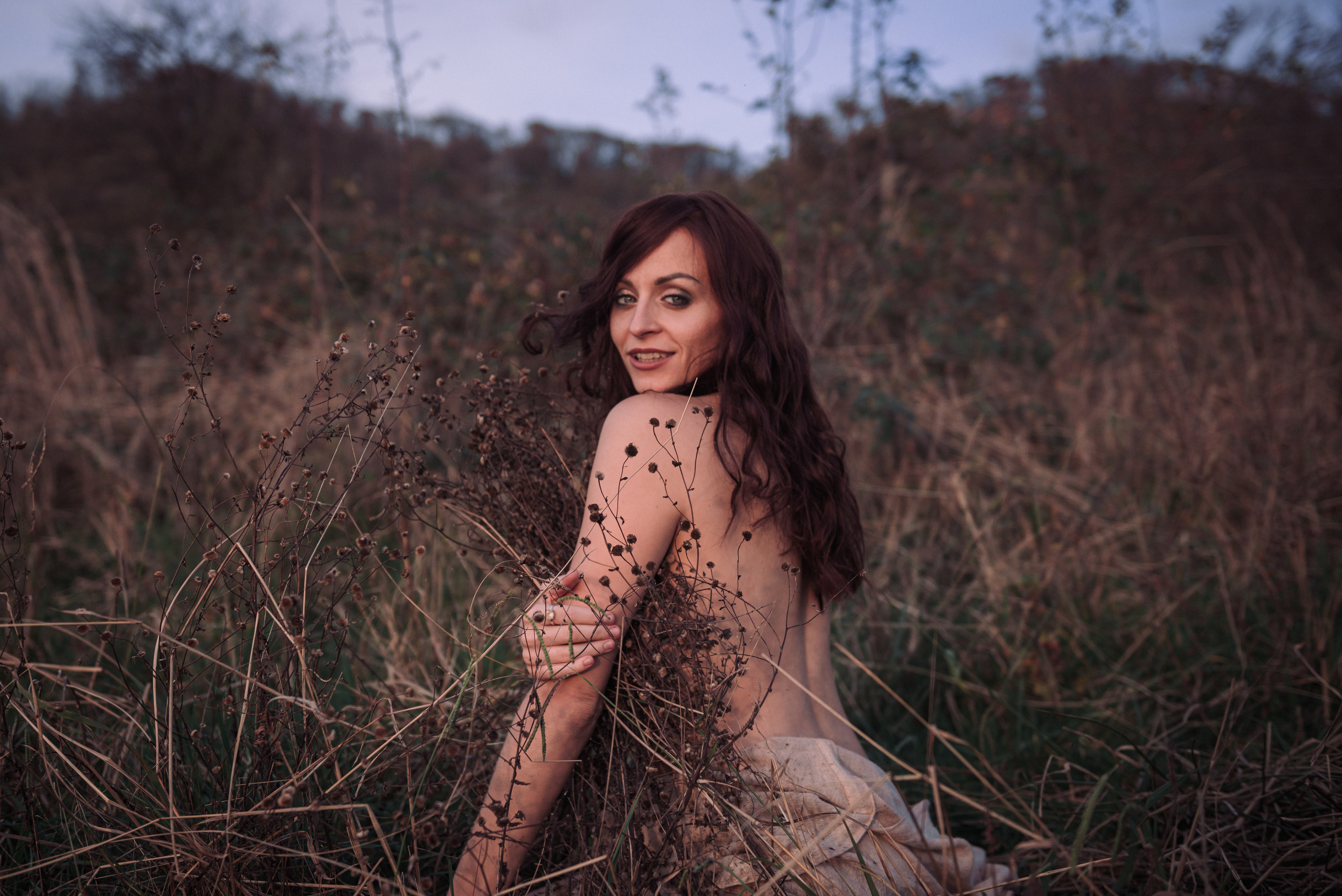 Аня. Фотосессия на холмах. Портретный и репортажный фотограф в Сочи Рамодина Юлия