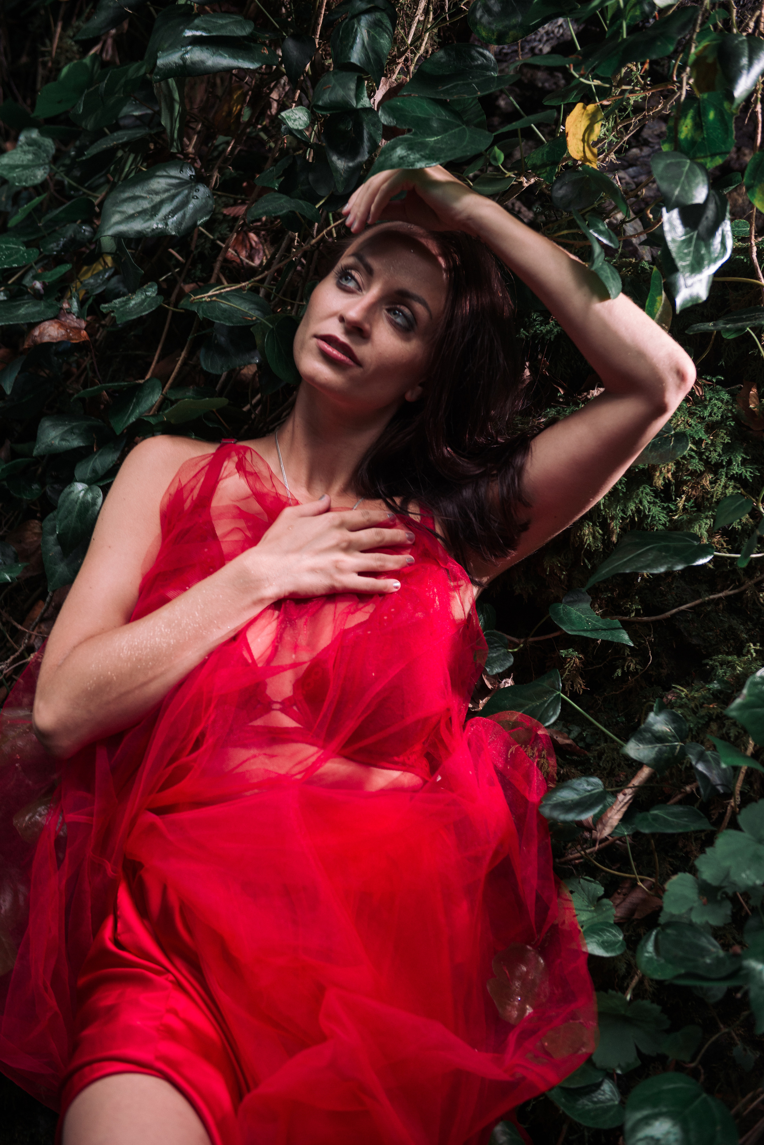 Аня. Фотосессия на водопаде. Портретный и репортажный фотограф в Сочи Рамодина Юлия