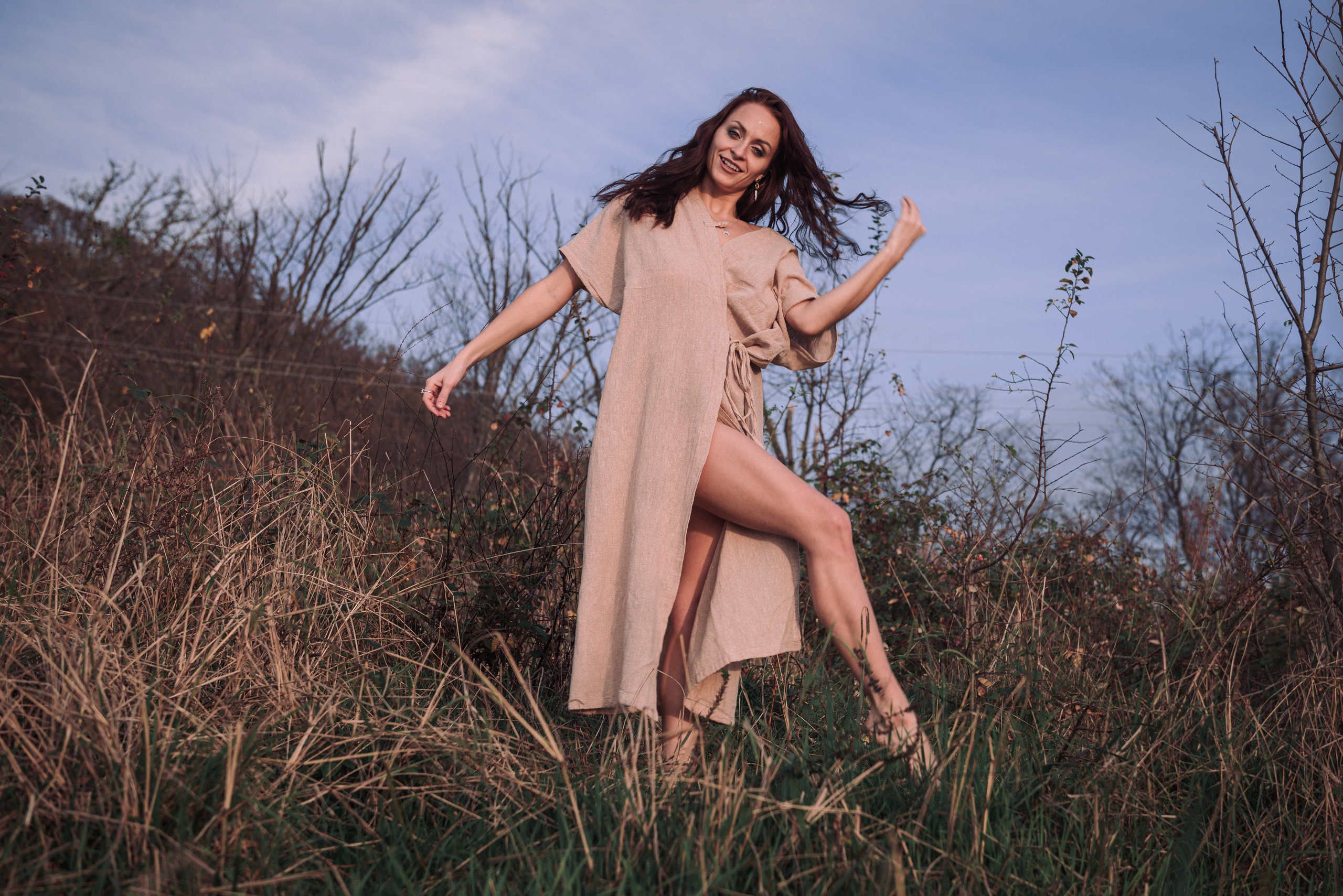 Аня. Фотосессия на холмах. Портретный и репортажный фотограф в Сочи Рамодина Юлия