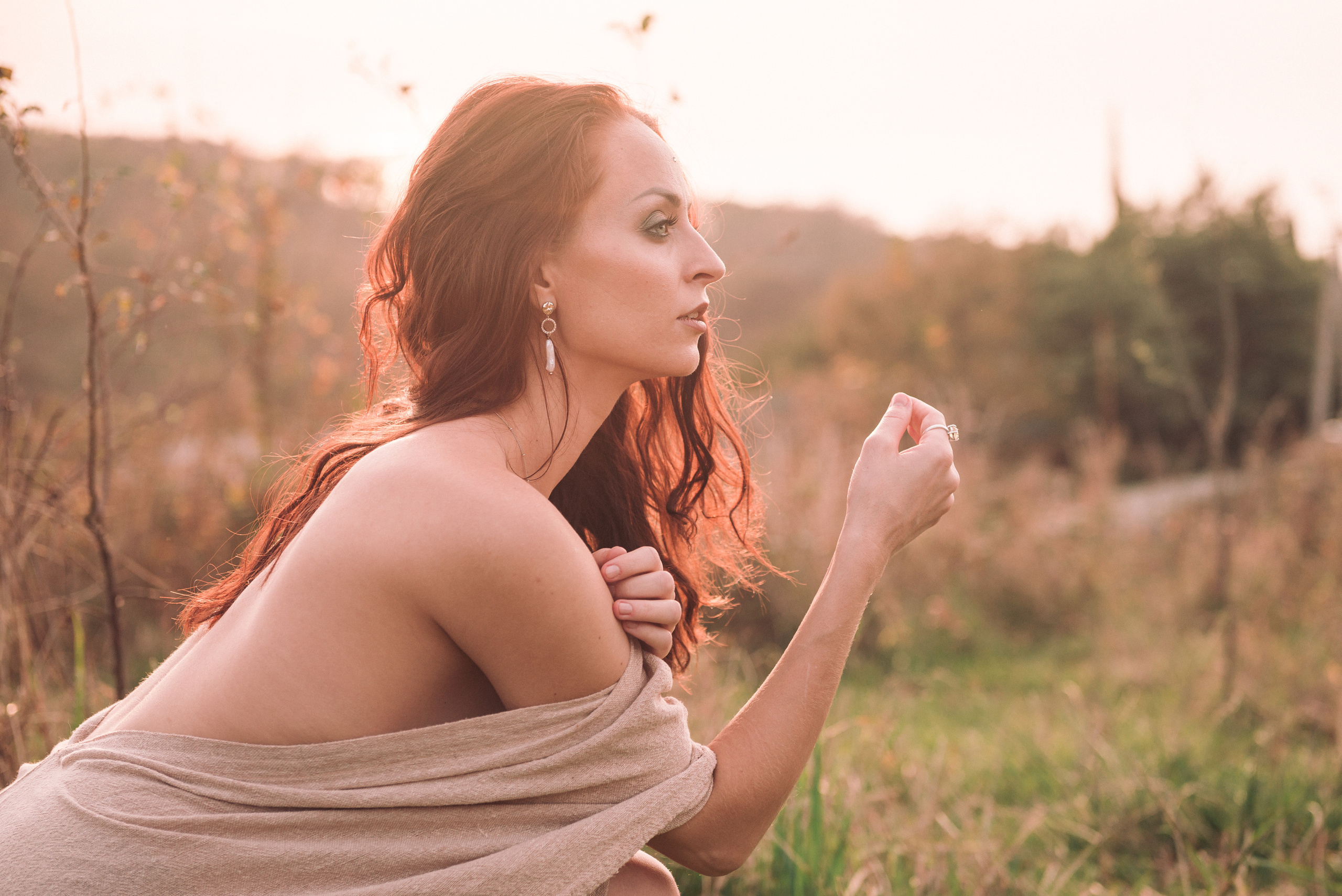 Аня. Фотосессия на холмах. Портретный и репортажный фотограф в Сочи Рамодина Юлия