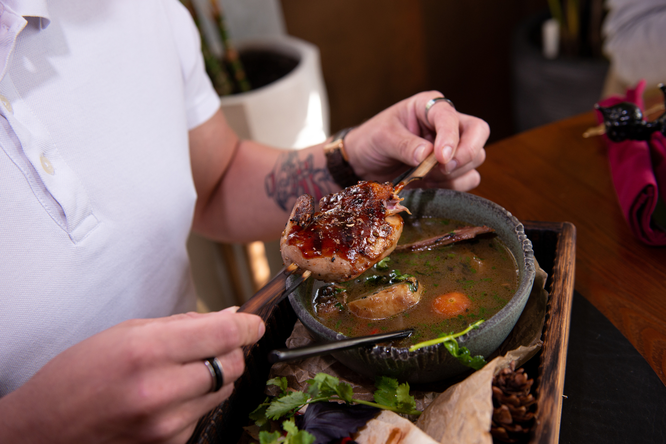 Фотосъемка ресторана «Цаца». Портретный и репортажный фотограф в Сочи Рамодина Юлия