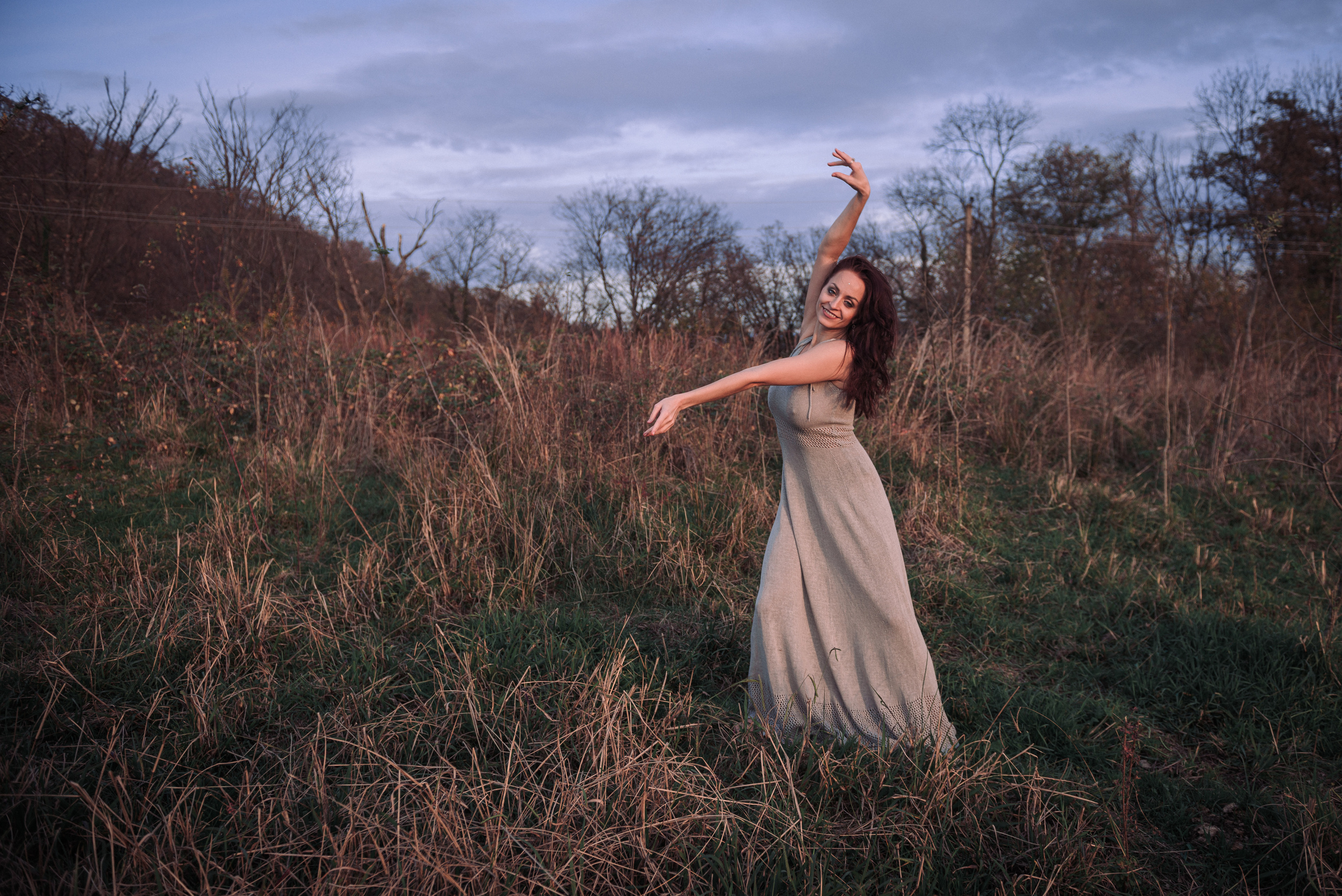Аня. Фотосессия на холмах. Портретный и репортажный фотограф в Сочи Рамодина Юлия