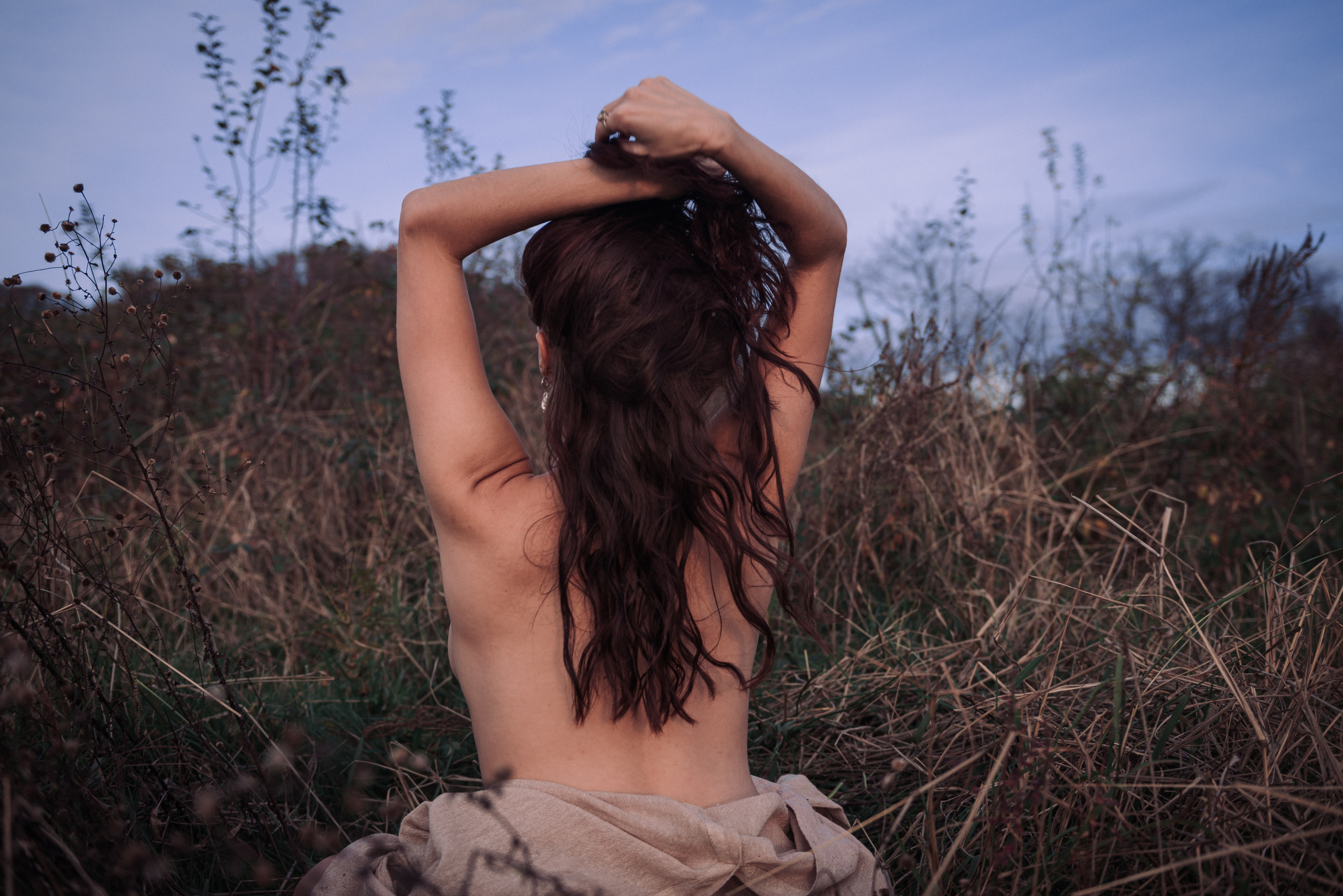 Аня. Фотосессия на холмах. Портретный и репортажный фотограф в Сочи Рамодина Юлия