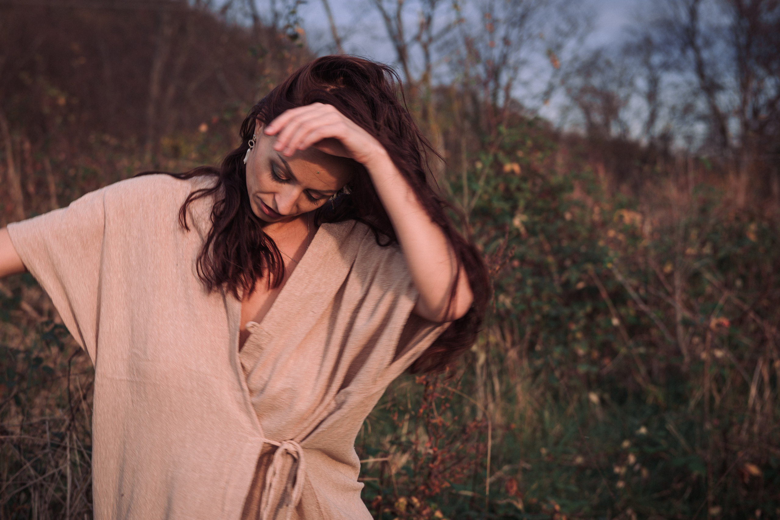 Аня. Фотосессия на холмах. Портретный и репортажный фотограф в Сочи Рамодина Юлия