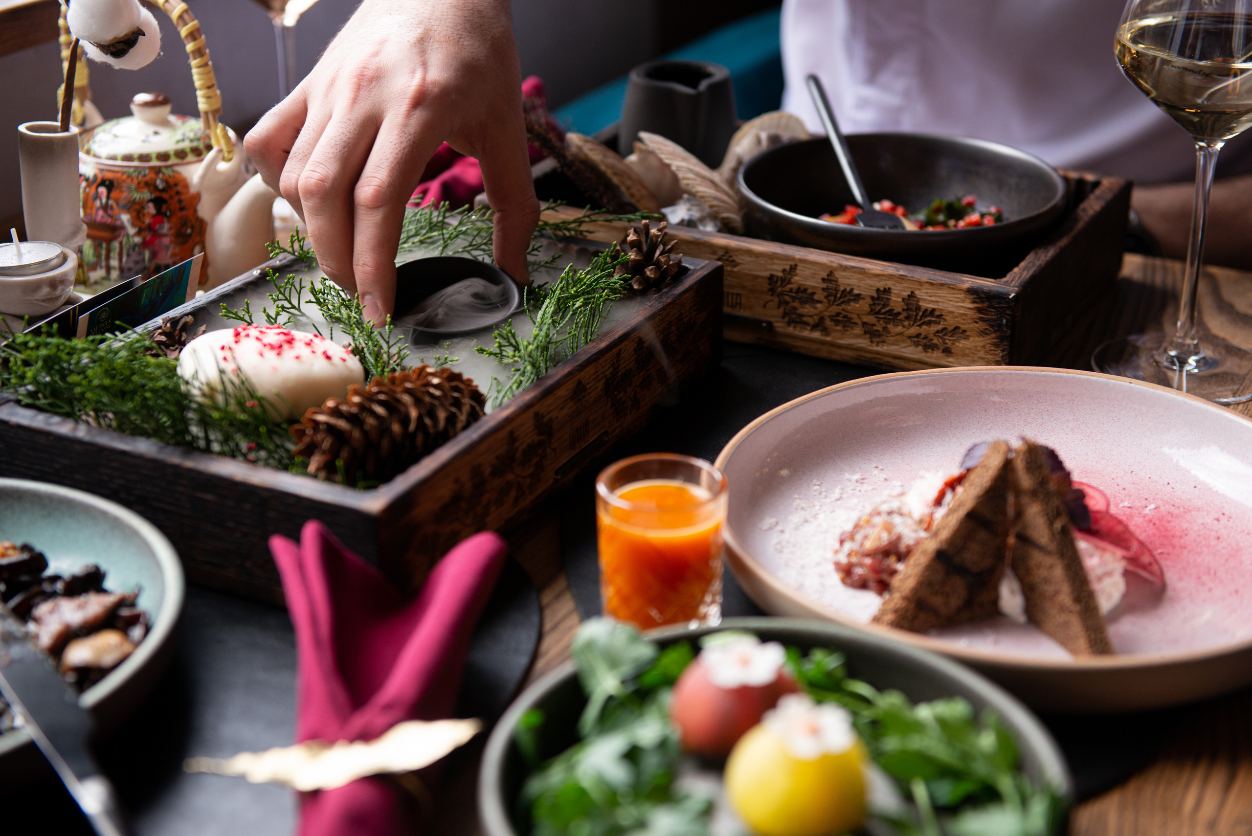 Фотосъемка ресторана «Цаца». Портретный и репортажный фотограф в Сочи Рамодина Юлия