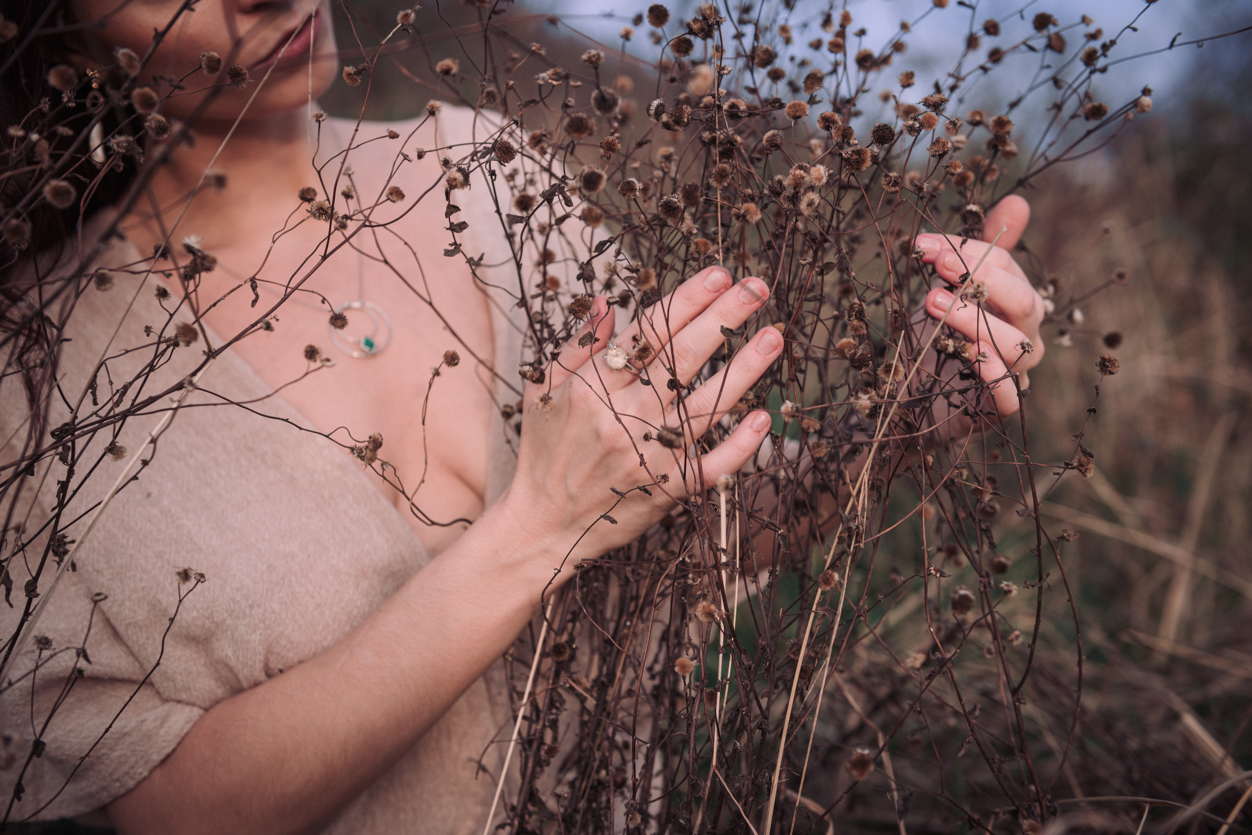 Аня. Фотосессия на холмах. Портретный и репортажный фотограф в Сочи Рамодина Юлия