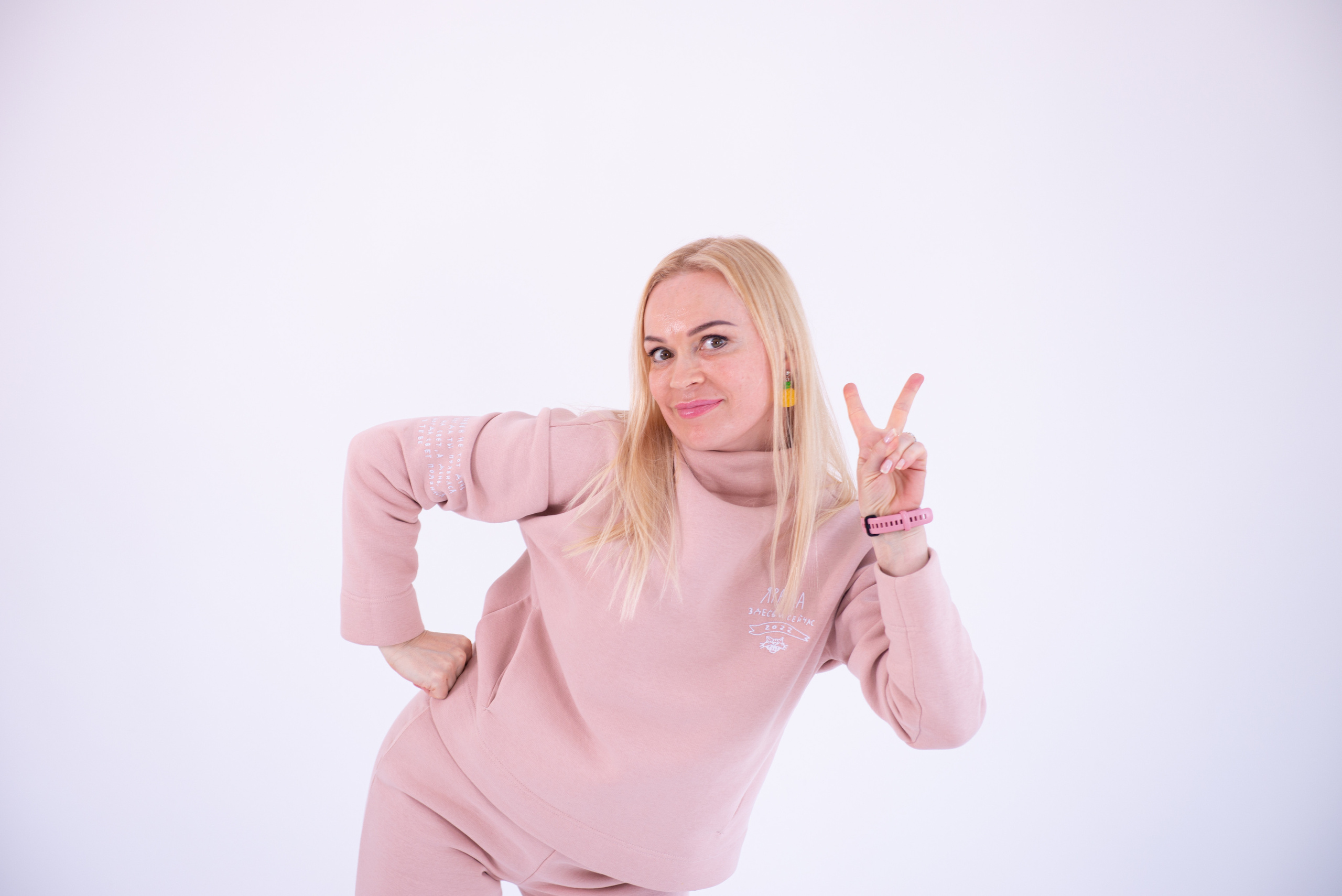 World of Awakening. Фотосессия команды. Портретный и репортажный фотограф в Сочи Рамодина Юлия