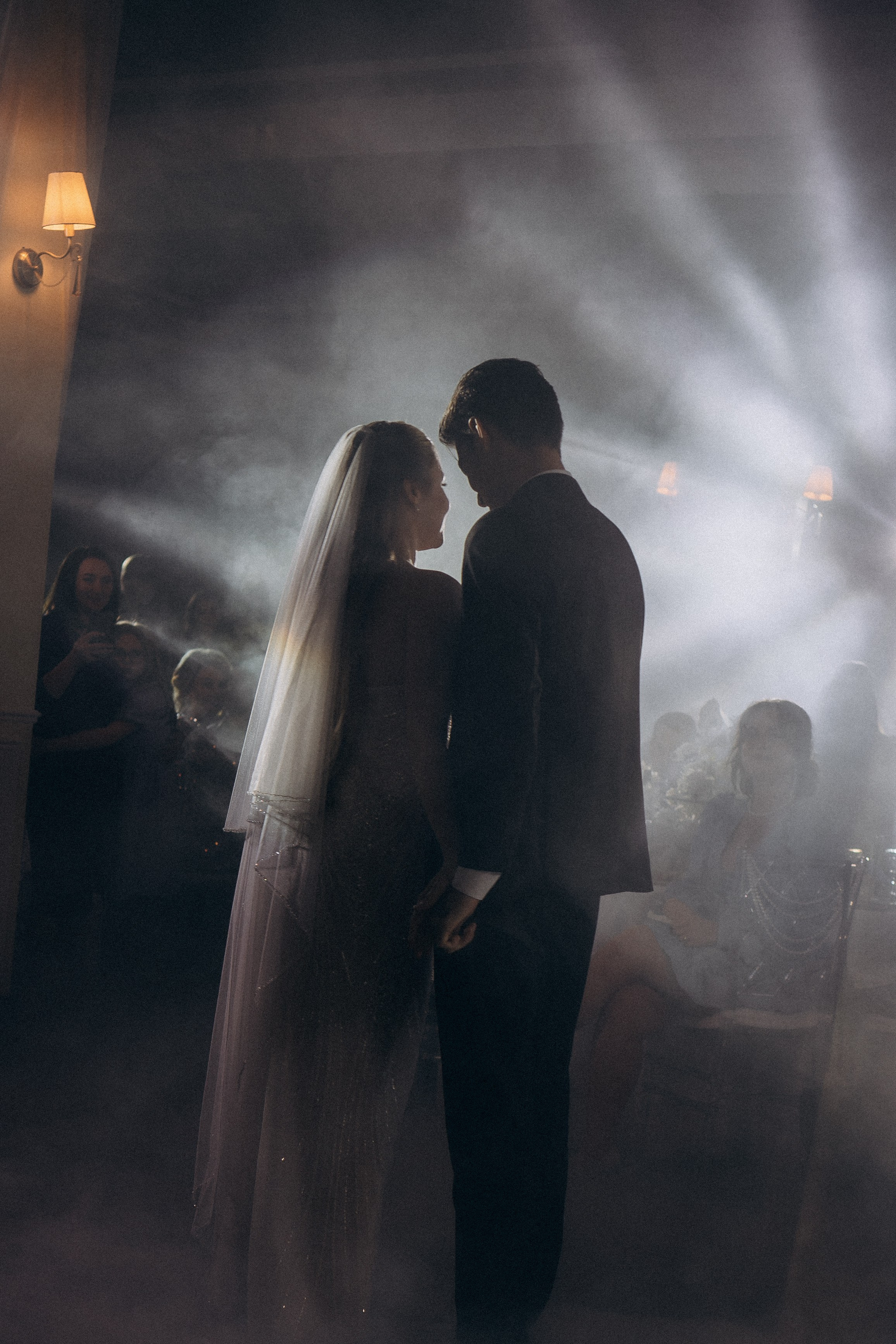 СВАДЕБНАЯ СЬЕМКА СБОРОВ В ОТЕЛЕ И ВЫЕЗД НА ЦЕРЕМОНИЮ (СНЯТО В СИБИРЕ В НИЖНЕВАРТОВСКЕ). Профессиональный фотограф, Санкт-Петербург — Виктория Богомолова