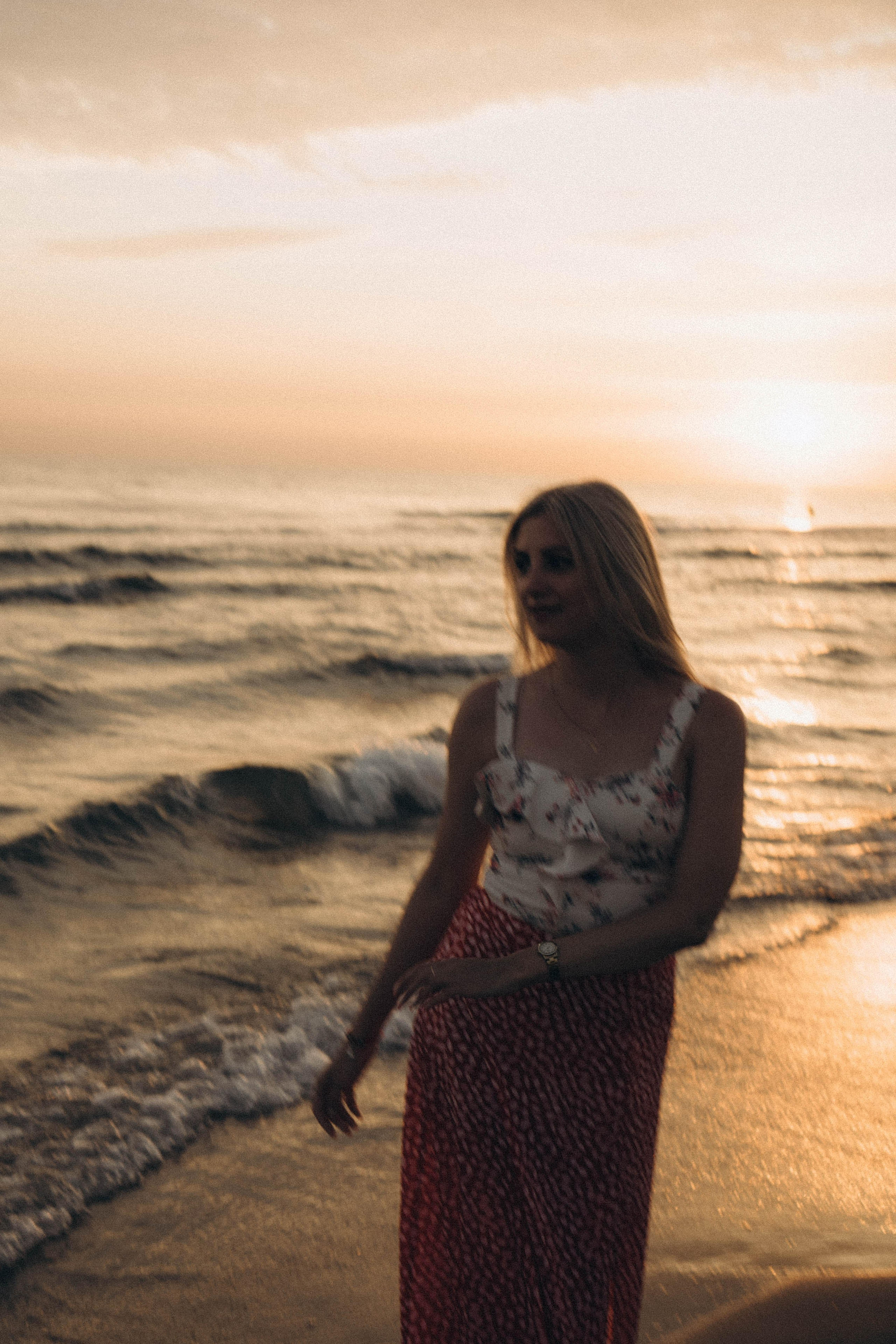 Июльский вечер на берегу черного моря. Профессиональный фотограф, Санкт-Петербург — Виктория Богомолова