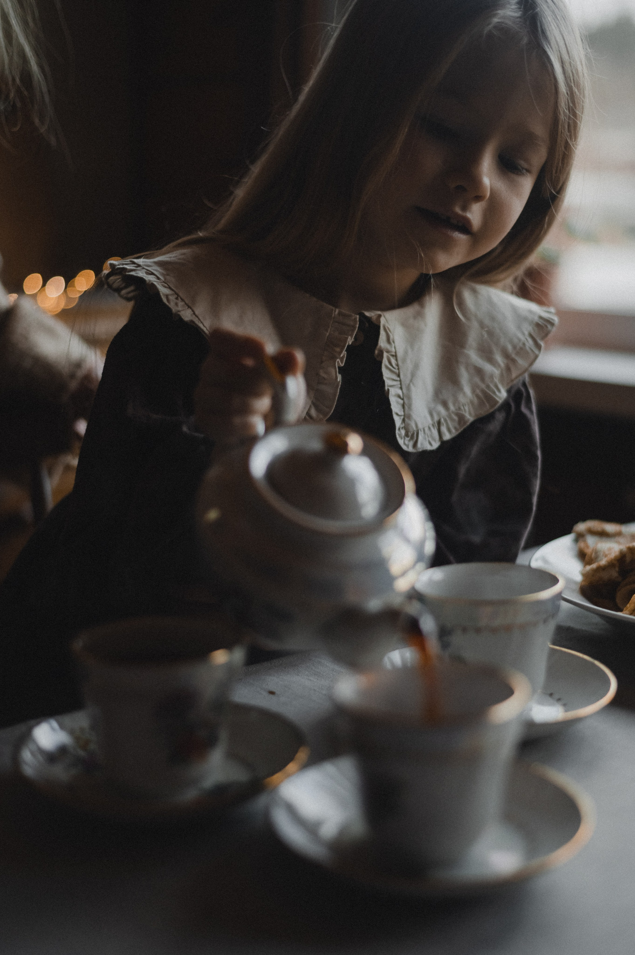 На блины к бабушке🤍. Свадебный и семейный фотограф Катя Шайни