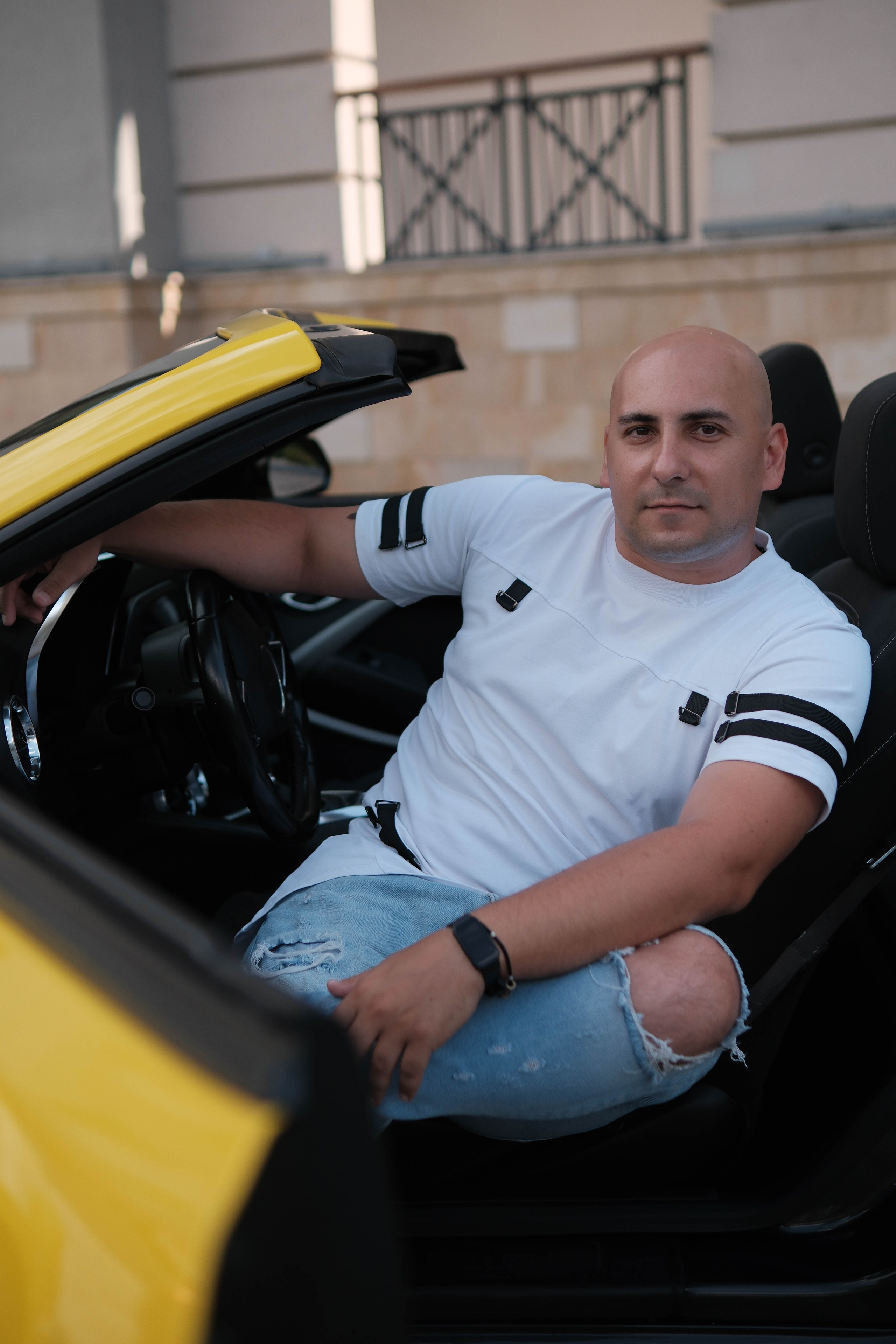 Дмитрий на кабриолете. Фотограф Черненко Дарья