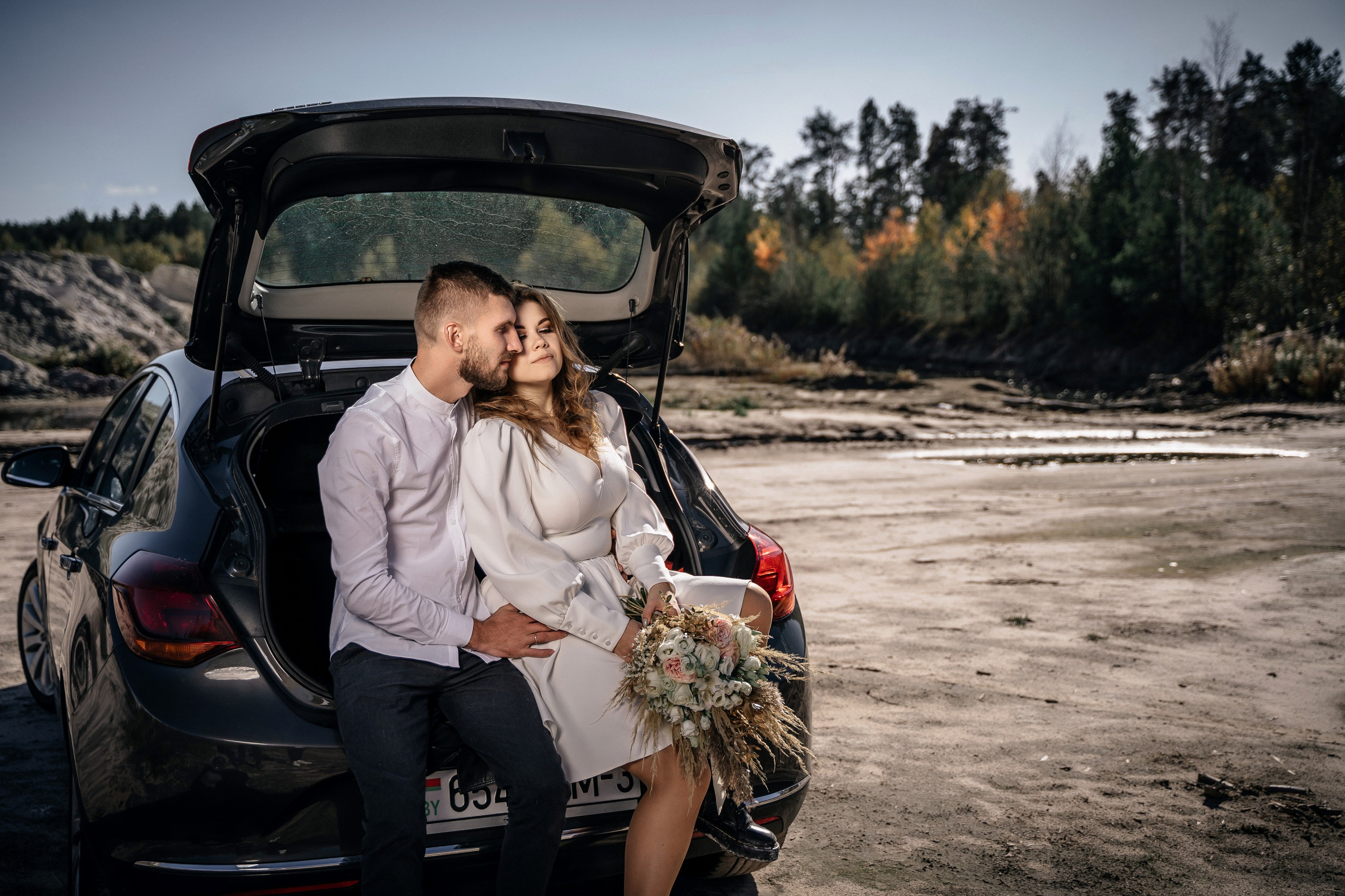 Свадебная прогулка. Семейный и свадебный фотограф Минск Юрий Прилепов. Выпускные альбомы!