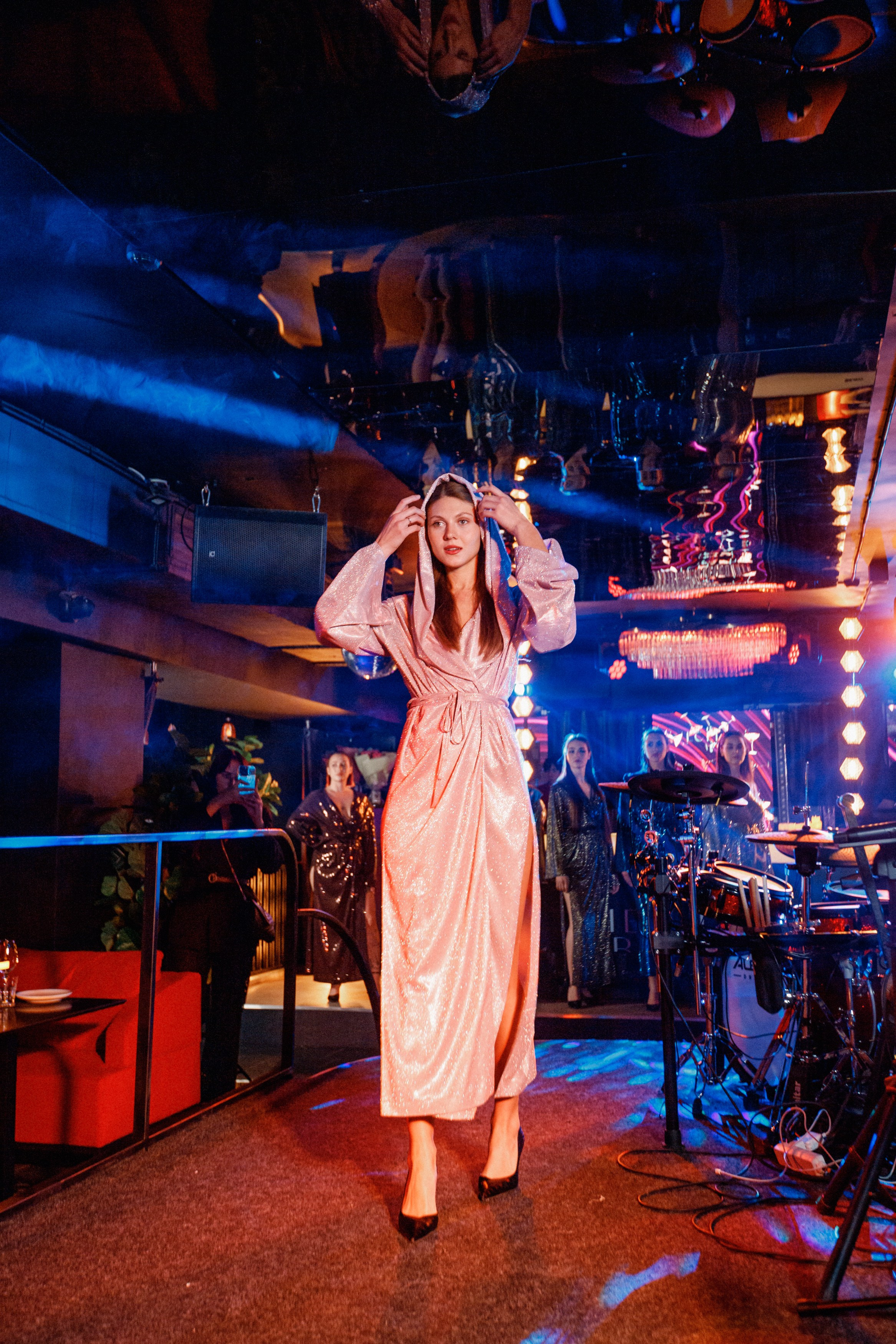 CARAMEL boutique — Презентация новой коллекции. СВОИ. ФОТООТЧЕТЫ-СОБЫТИЯ-МЕСТА