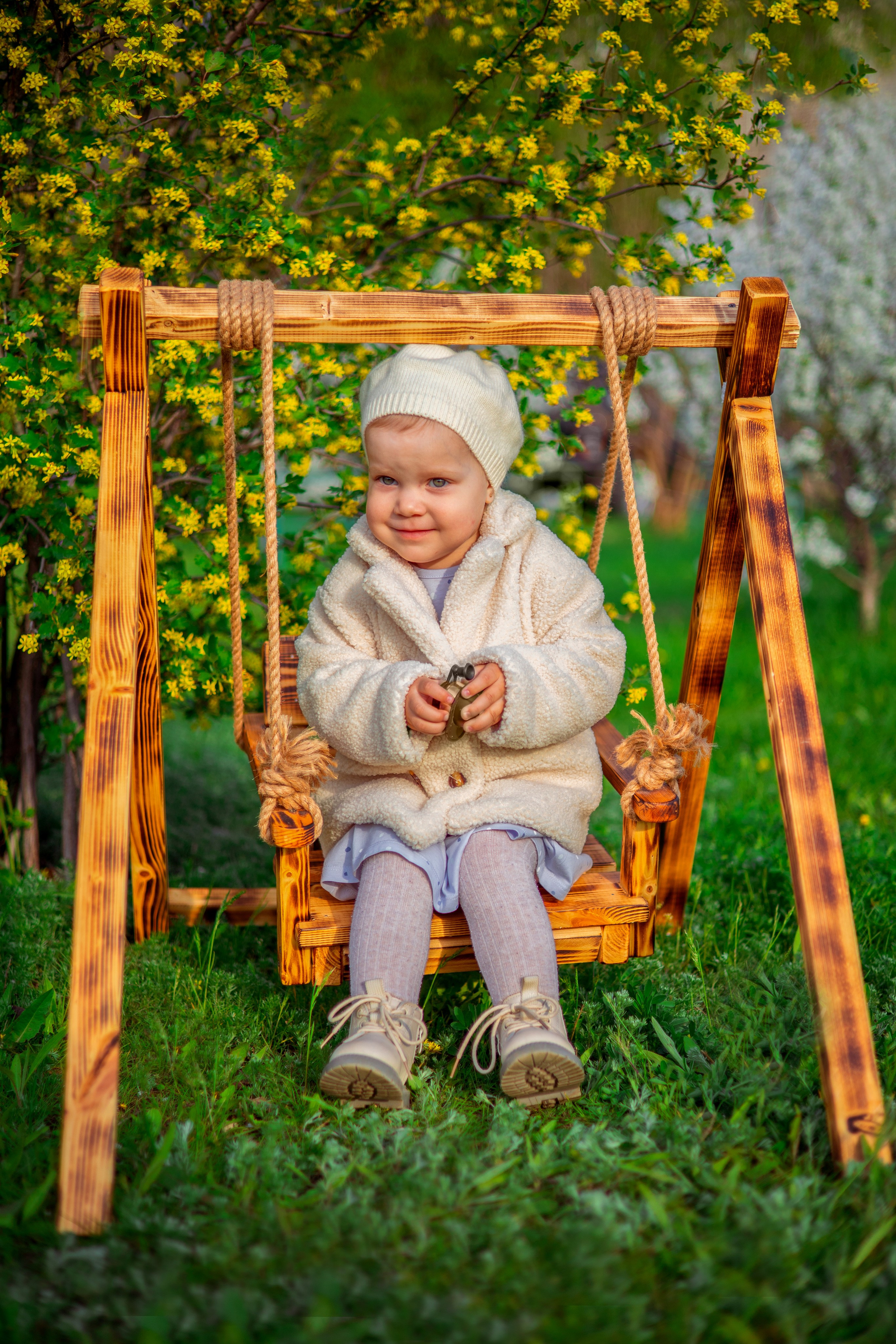 Полина качели. Семейный и детский фотограф в Михайловке Татьяна Лестьева