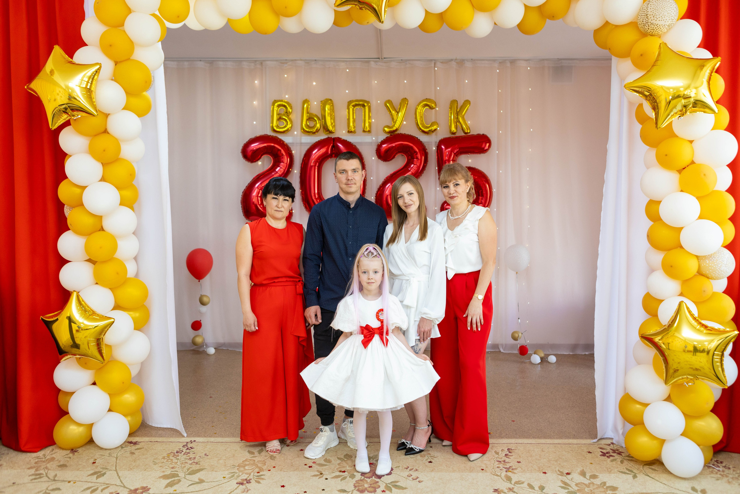 Выпускной в детскому саду 2025 год. Свадебный и предметный фотограф Ренат Каламперов