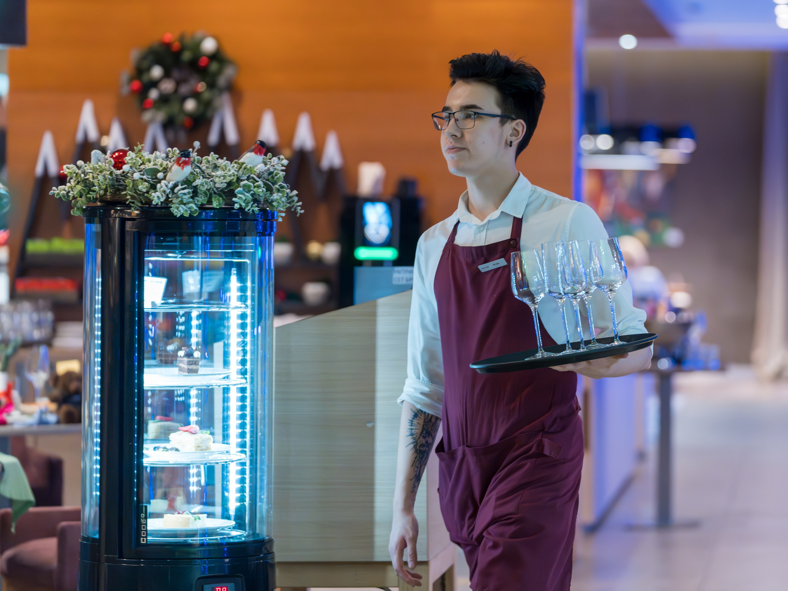 Новый год 2024 в ресторане Эрбелия. Репортажный фотограф в Красной Поляне и Сочи Павлюченко Екатерина