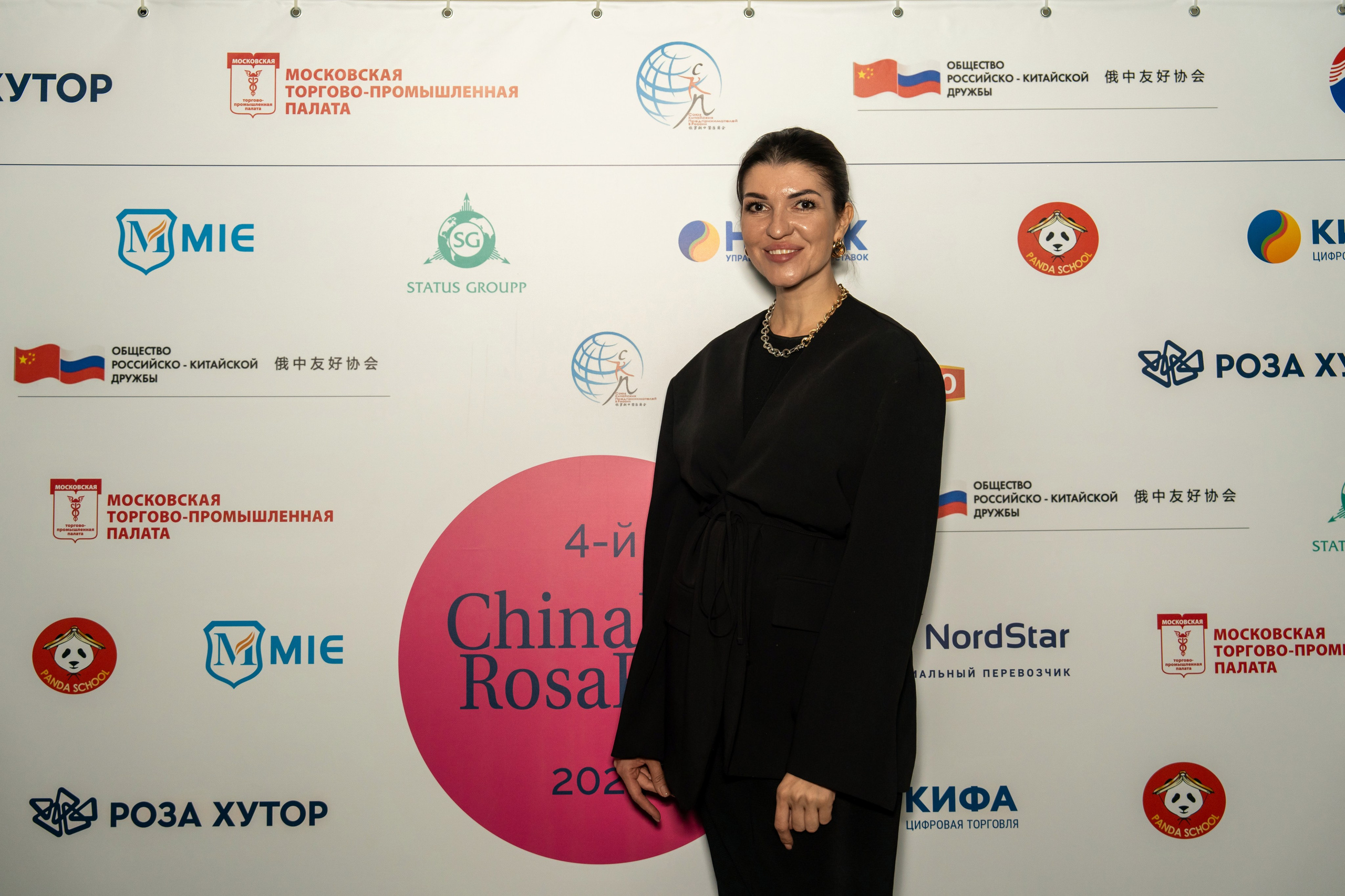 ChinaRosaFest 2024. Репортажный фотограф в Красной Поляне и Сочи Павлюченко Екатерина