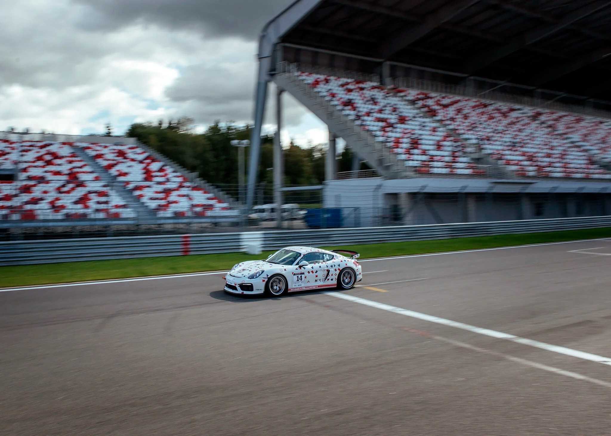Porsche Russland. Фотограф Владимир Черняховский