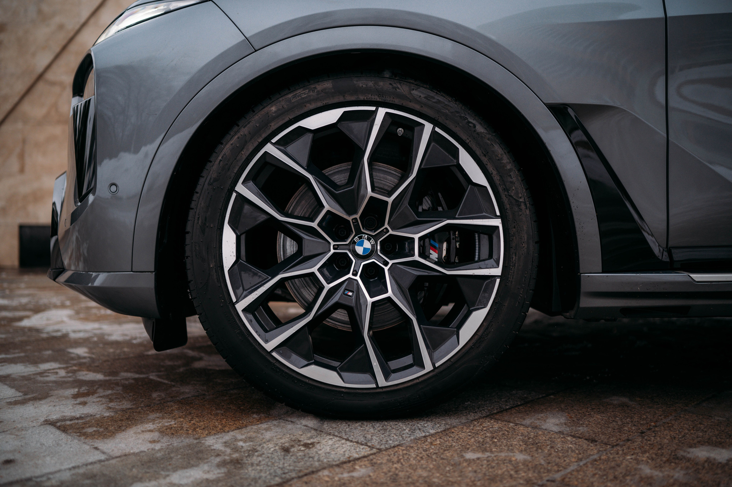 BMW X7 G07 40d. Автомобильный фотограф в Москве — Сидоров Дмитрий