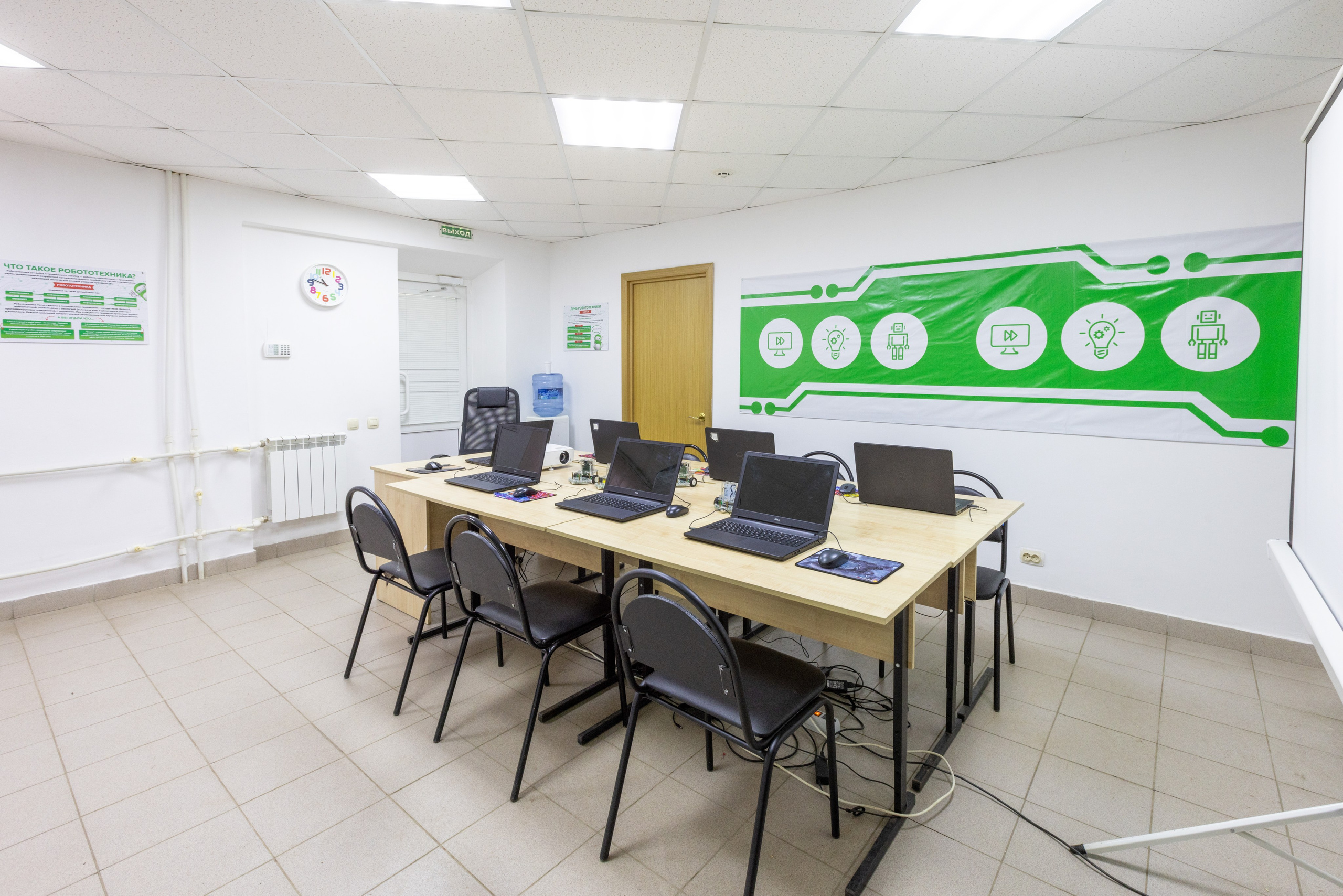 Детский развивающий центр «Юный мастер» в г. Новомосковск. Фотограф в Туле Крупский АнДРей. Фотостудия «КАДР71» в Туле