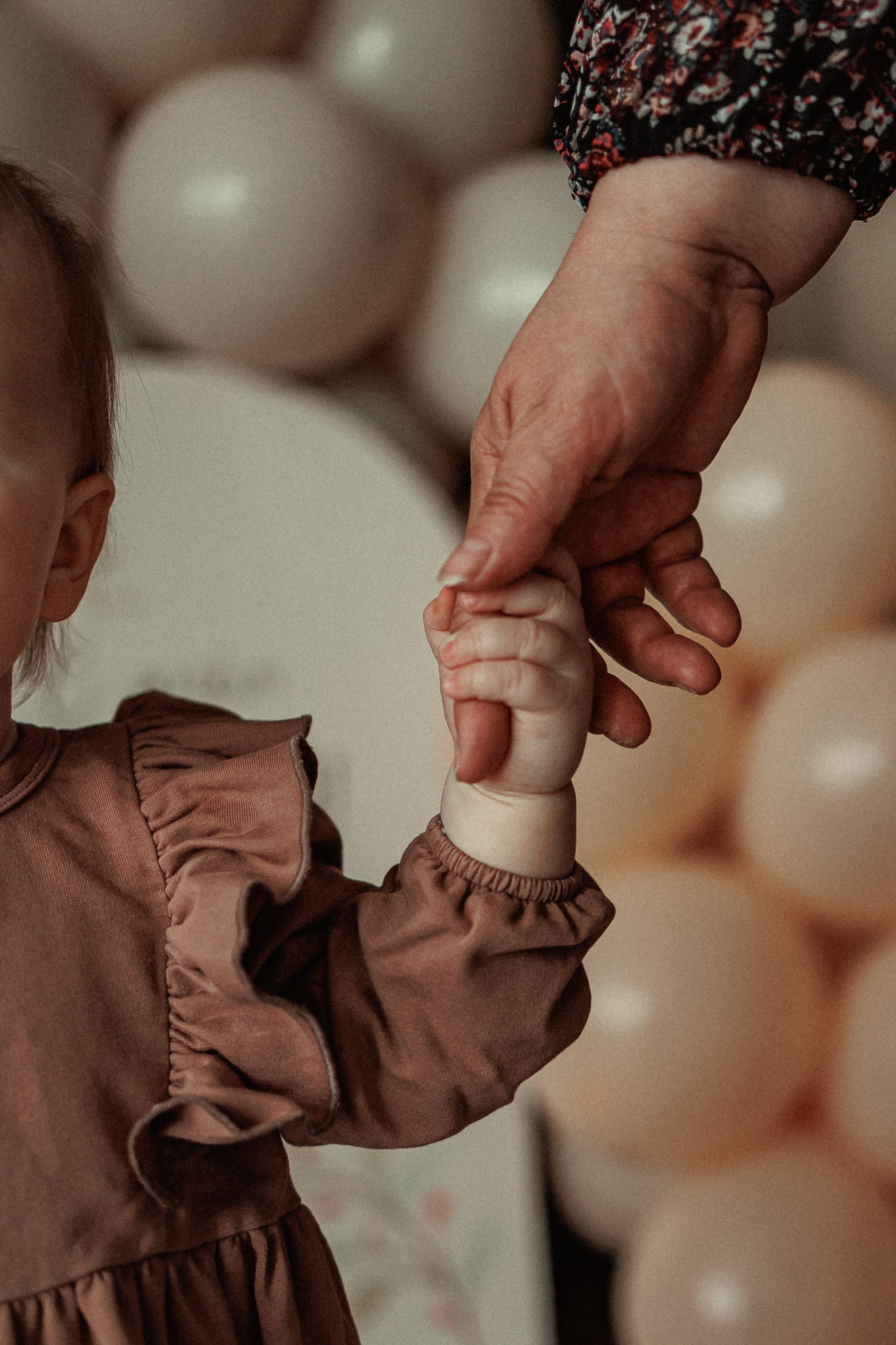 Годики. Фотосессия дней рождения в фотостудии. Детский семейный фотограф в Абинске