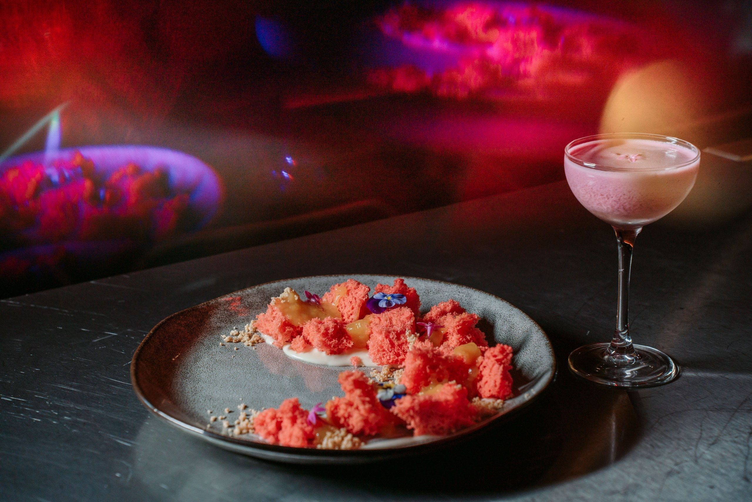 Гастроном / Искажение. Саша Копылов, фотограф в Казани