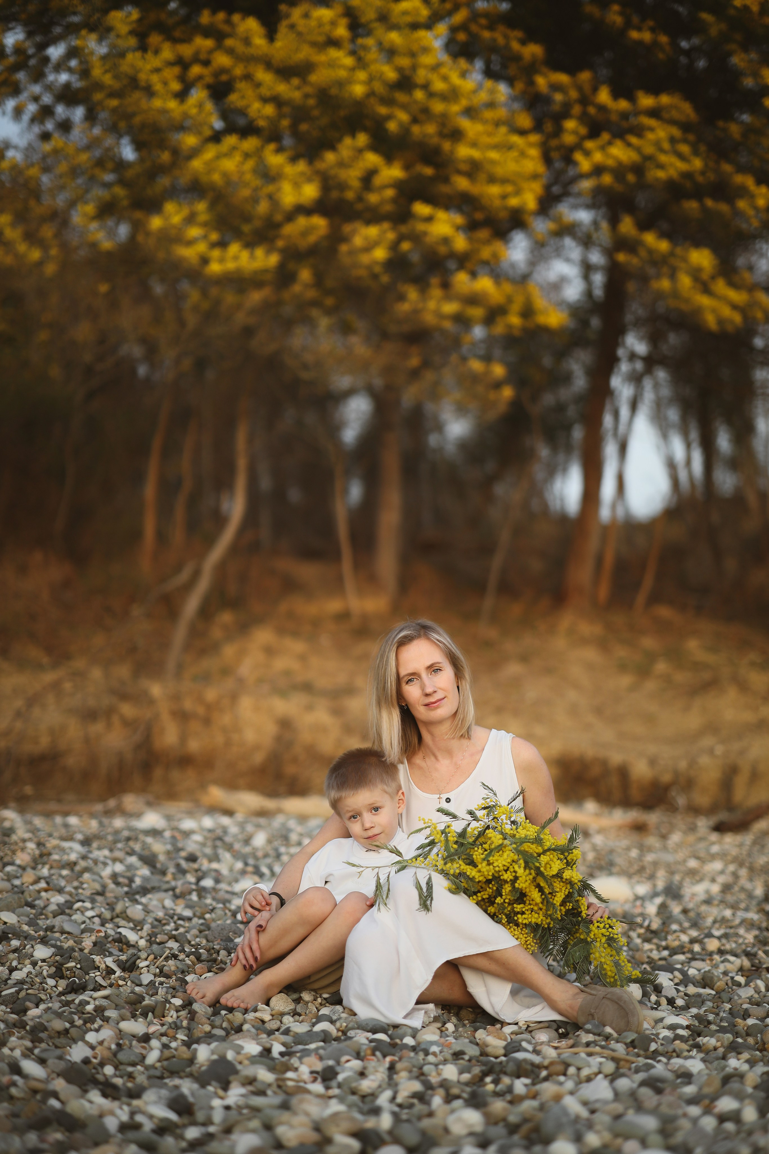 Весенние семейные  фотосессии мимоза Абхазия