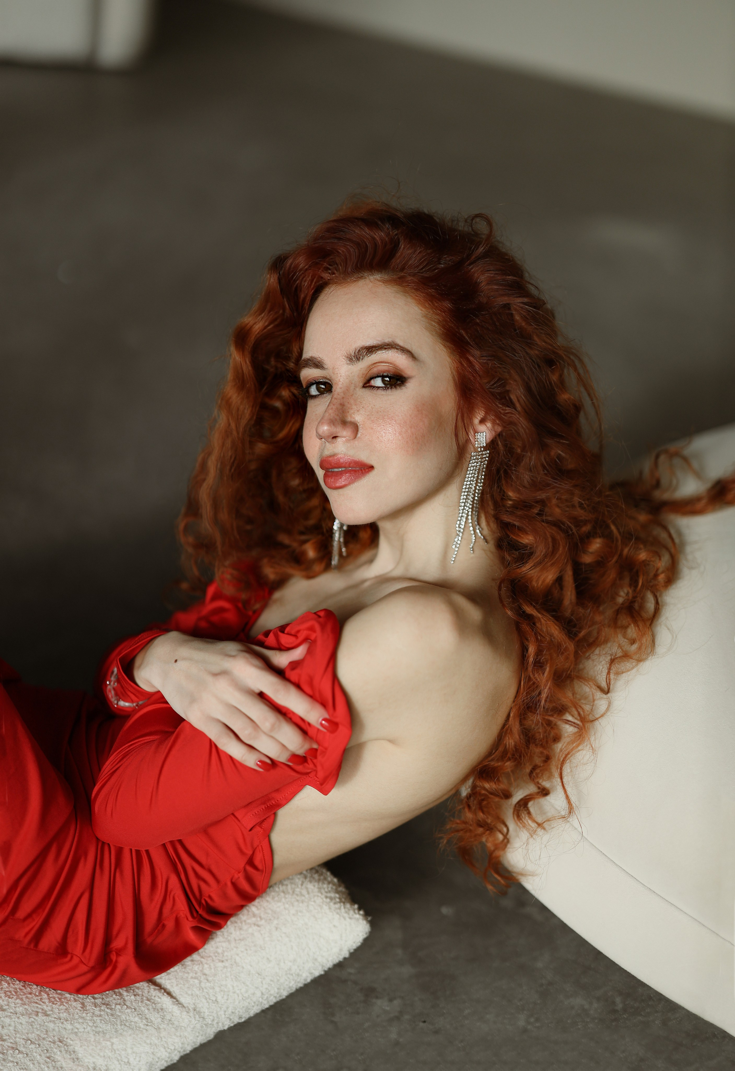 красивый женский портрет