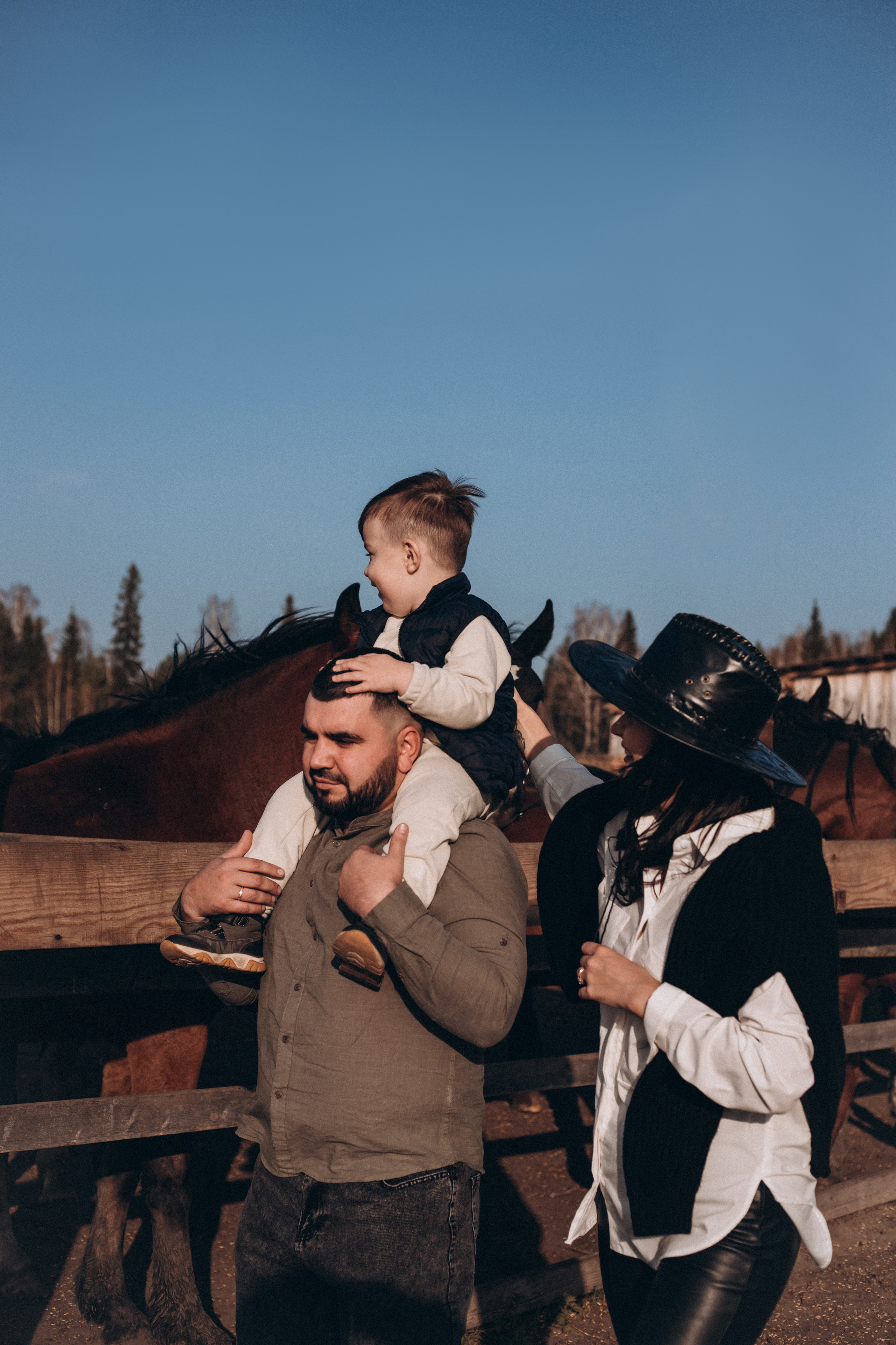Валерий Анастасия Максим. Семейный фотограф Нижневартовск Тюмень Ефимова Ирина