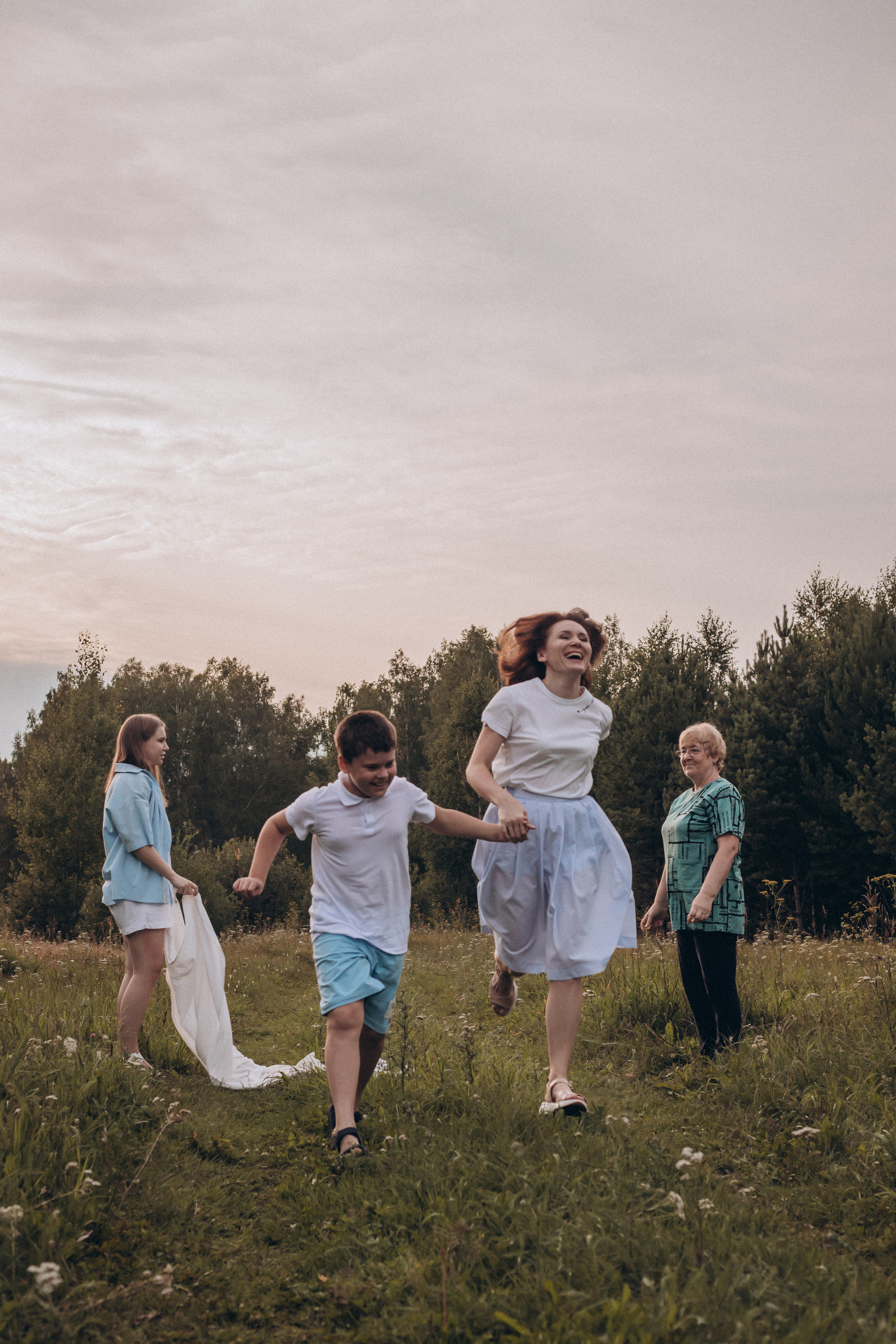 Семья Черновых. Семейный фотограф Нижневартовск Тюмень Ефимова Ирина