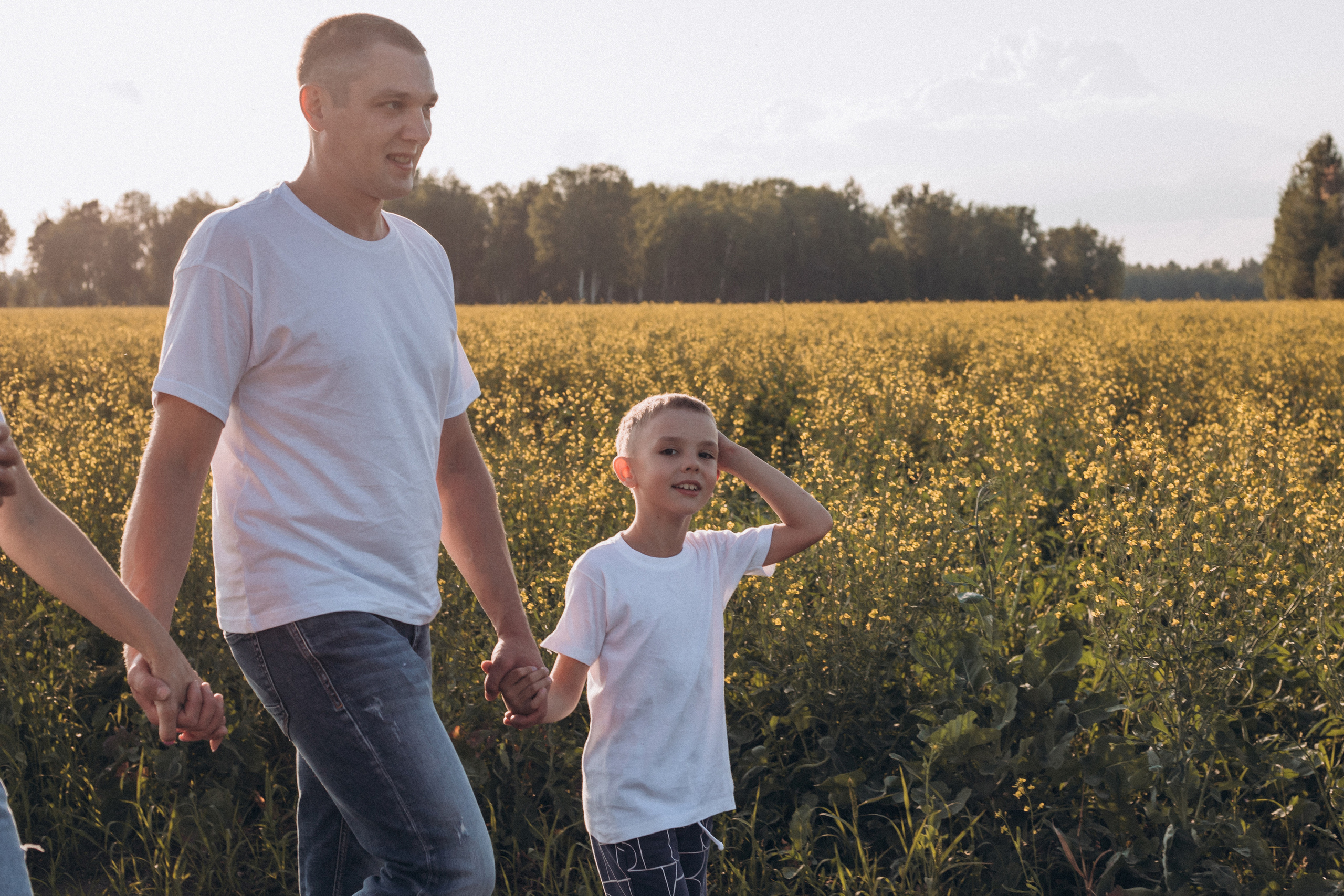 Вадим Юля Никита и Даниил. Семейный фотограф Нижневартовск Тюмень Ефимова Ирина