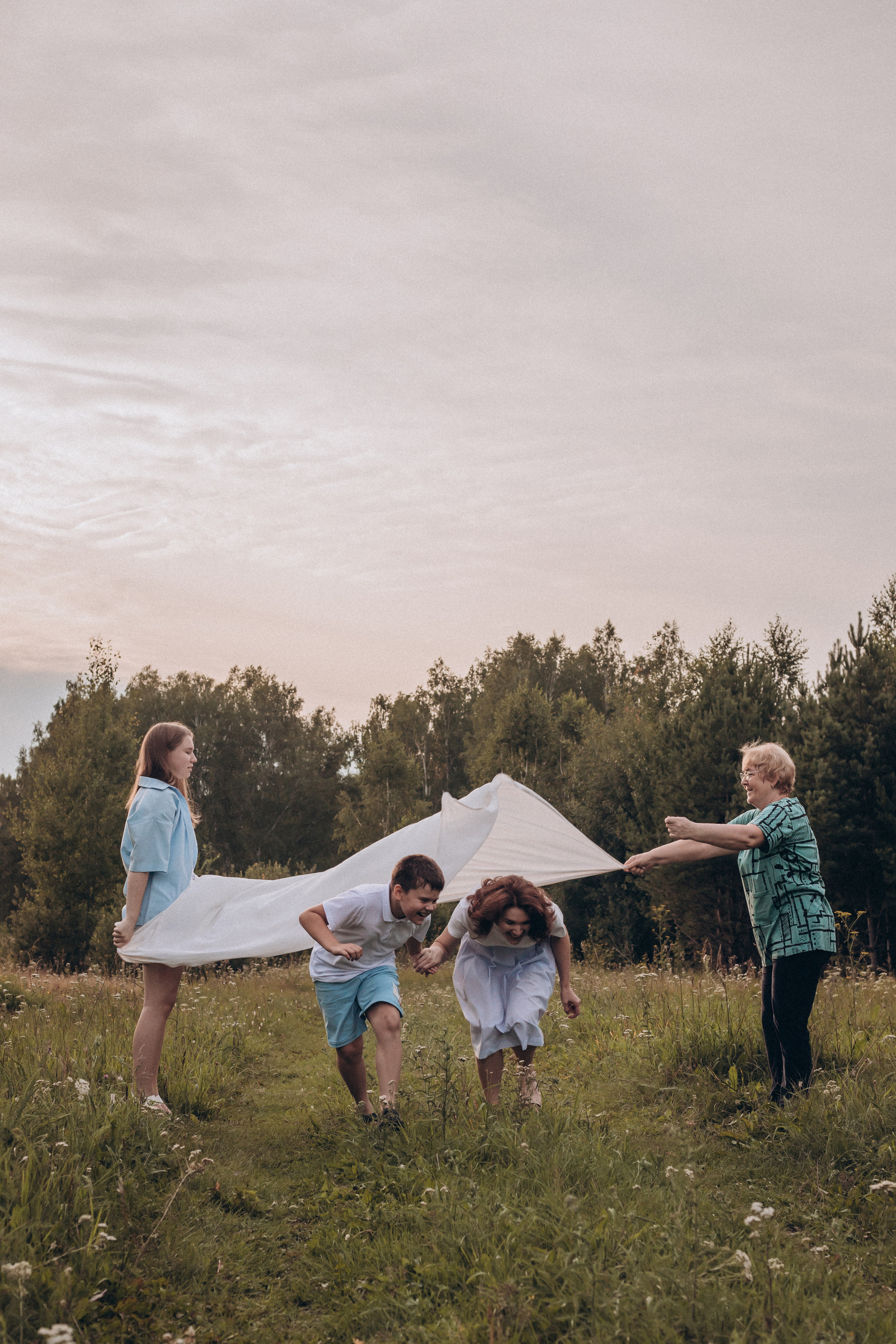 Семья Черновых. Семейный фотограф Нижневартовск Тюмень Ефимова Ирина